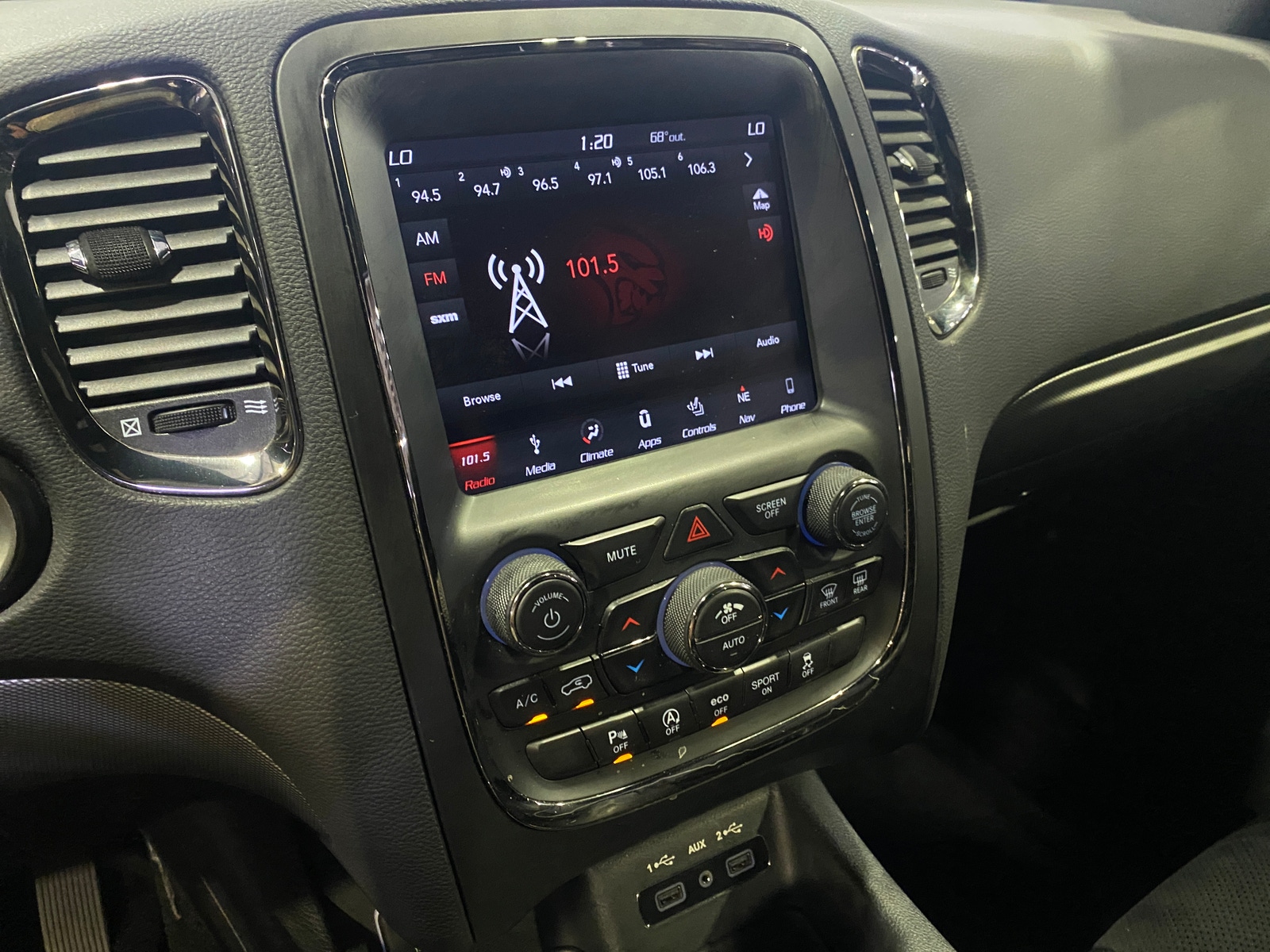 Thumbnail: 2018 Dodge Durango - 3