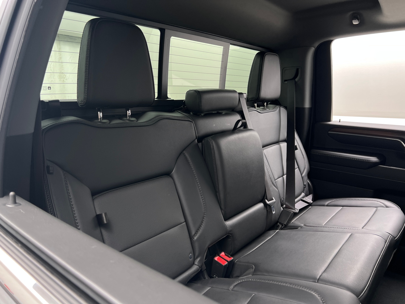 Thumbnail: 2024 GMC Sierra 2500 - 5