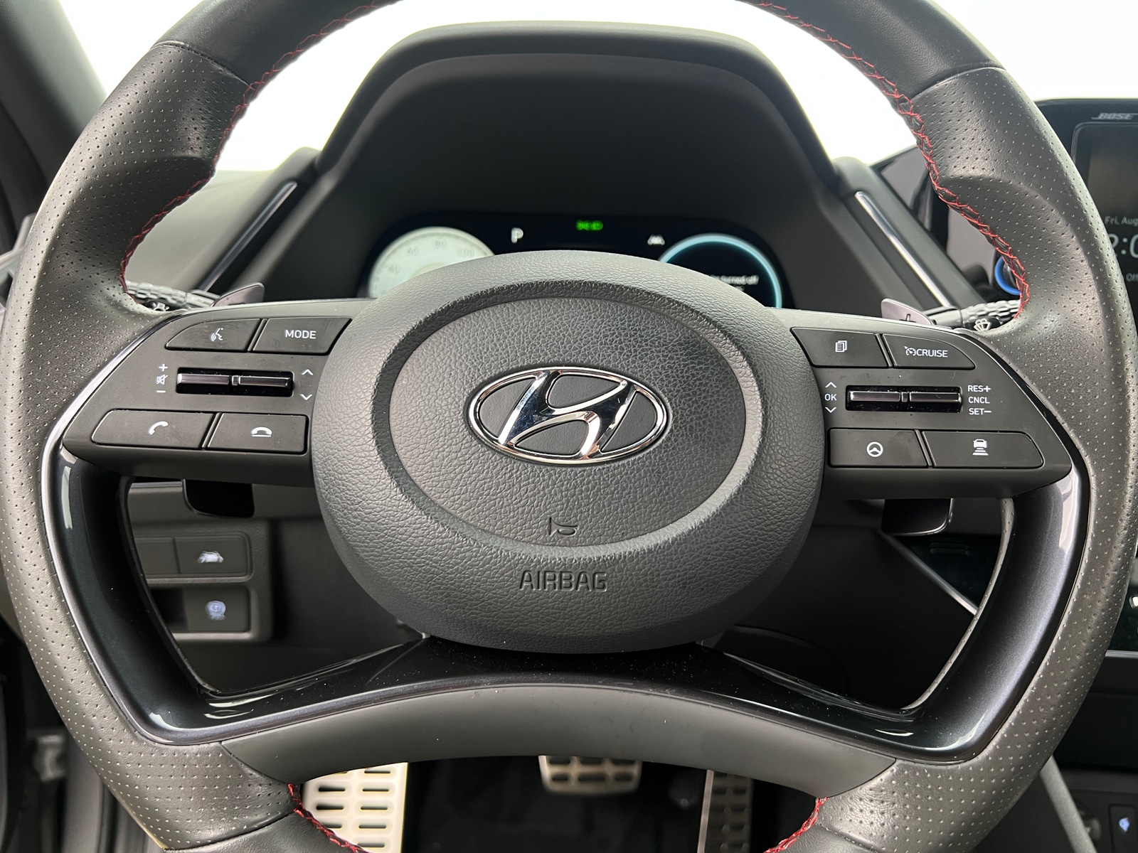 Thumbnail: 2023 Hyundai Sonata - 4