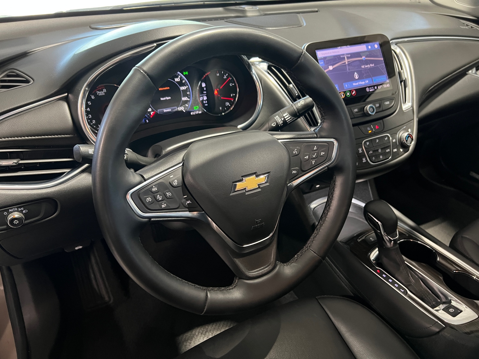 Thumbnail: 2024 Chevrolet Malibu - 4