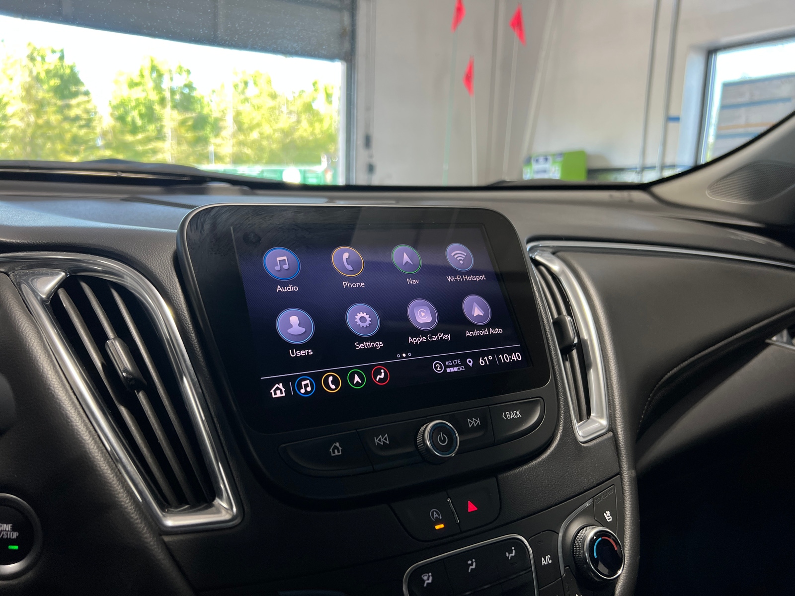 Thumbnail: 2024 Chevrolet Malibu - 3