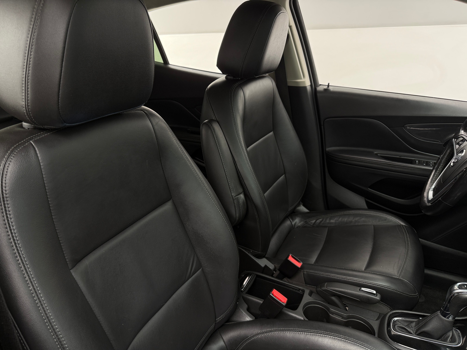 Thumbnail: 2019 Buick Encore - 5