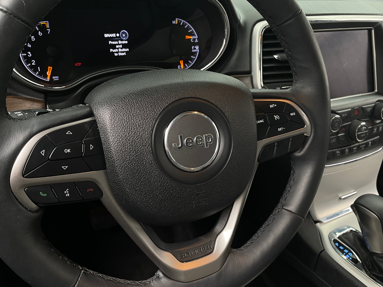 Thumbnail: 2018 Jeep Grand Cherokee - 4