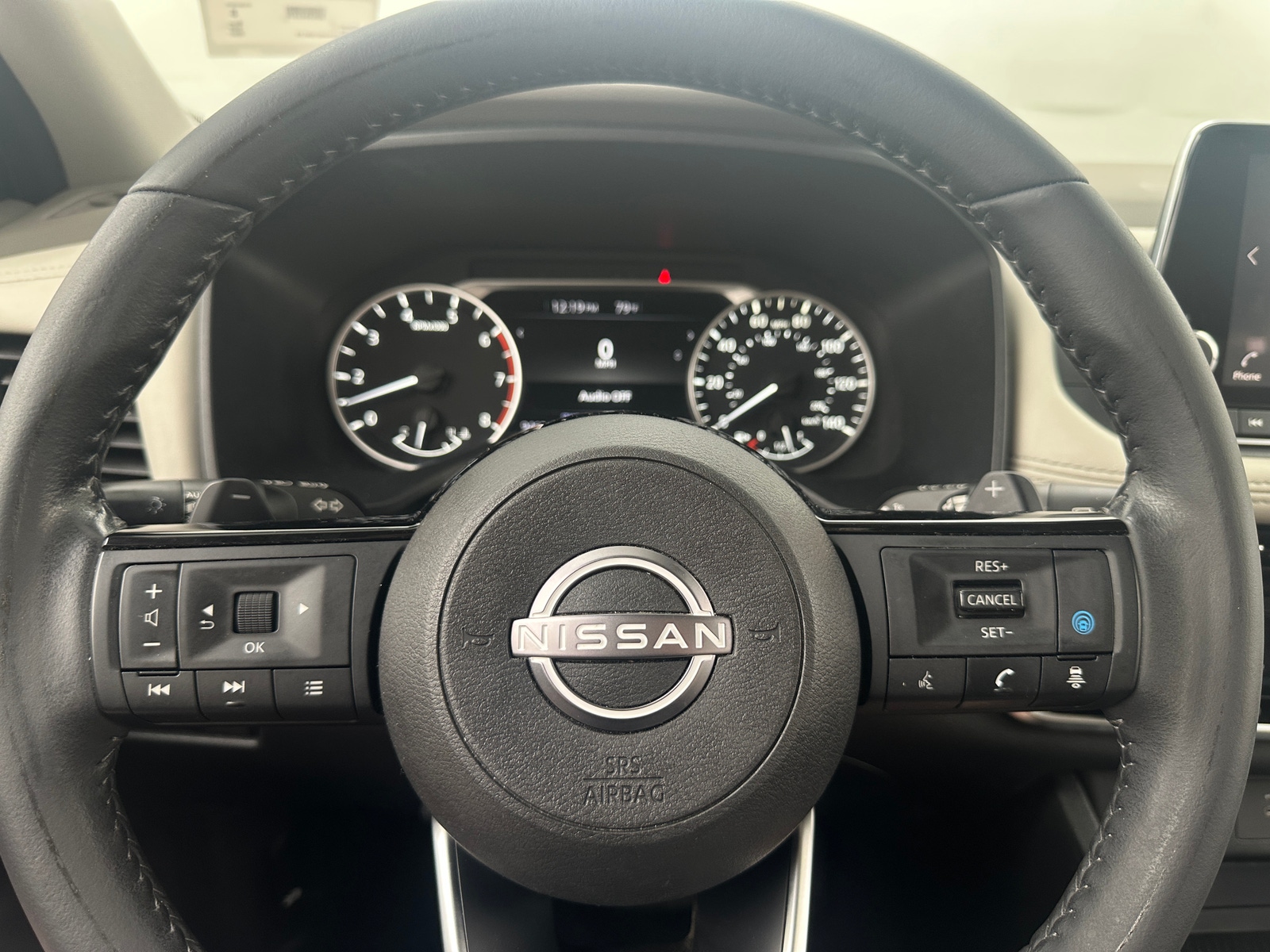 Thumbnail: 2022 Nissan Rogue - 4