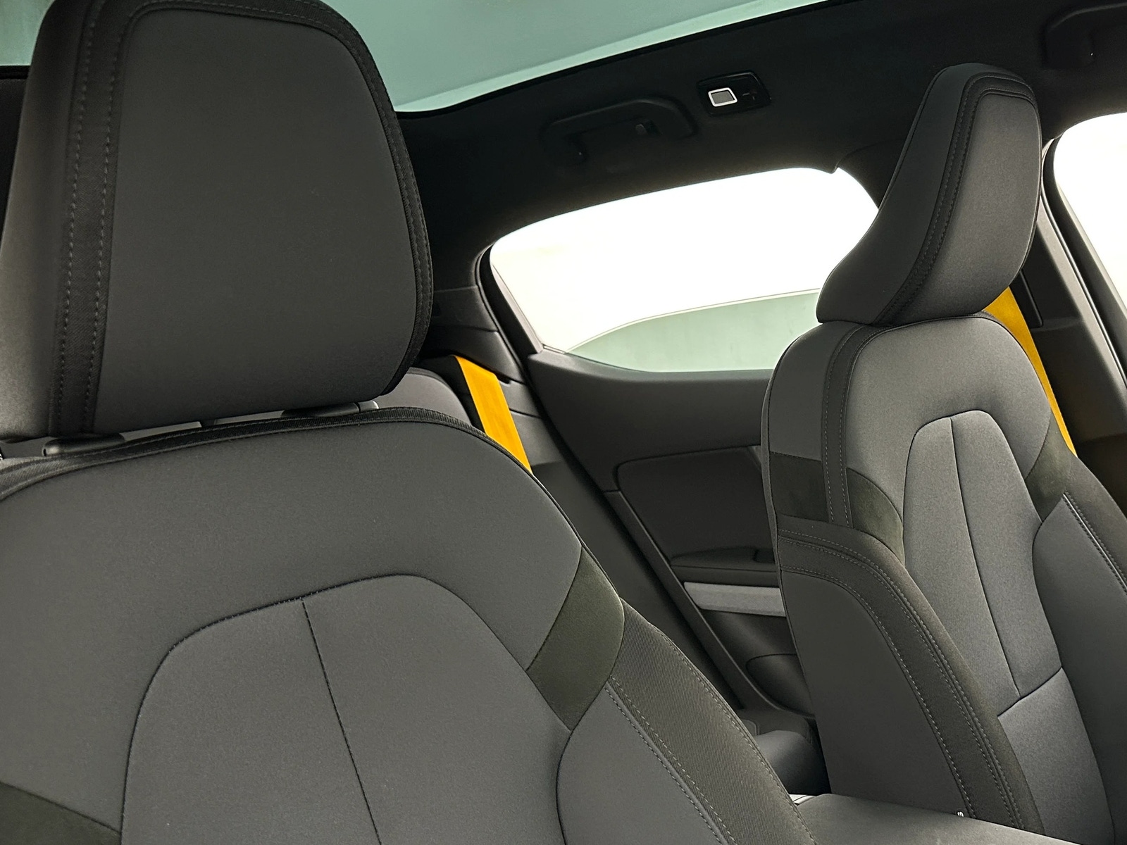 Thumbnail: 2021 Polestar 2 - 2