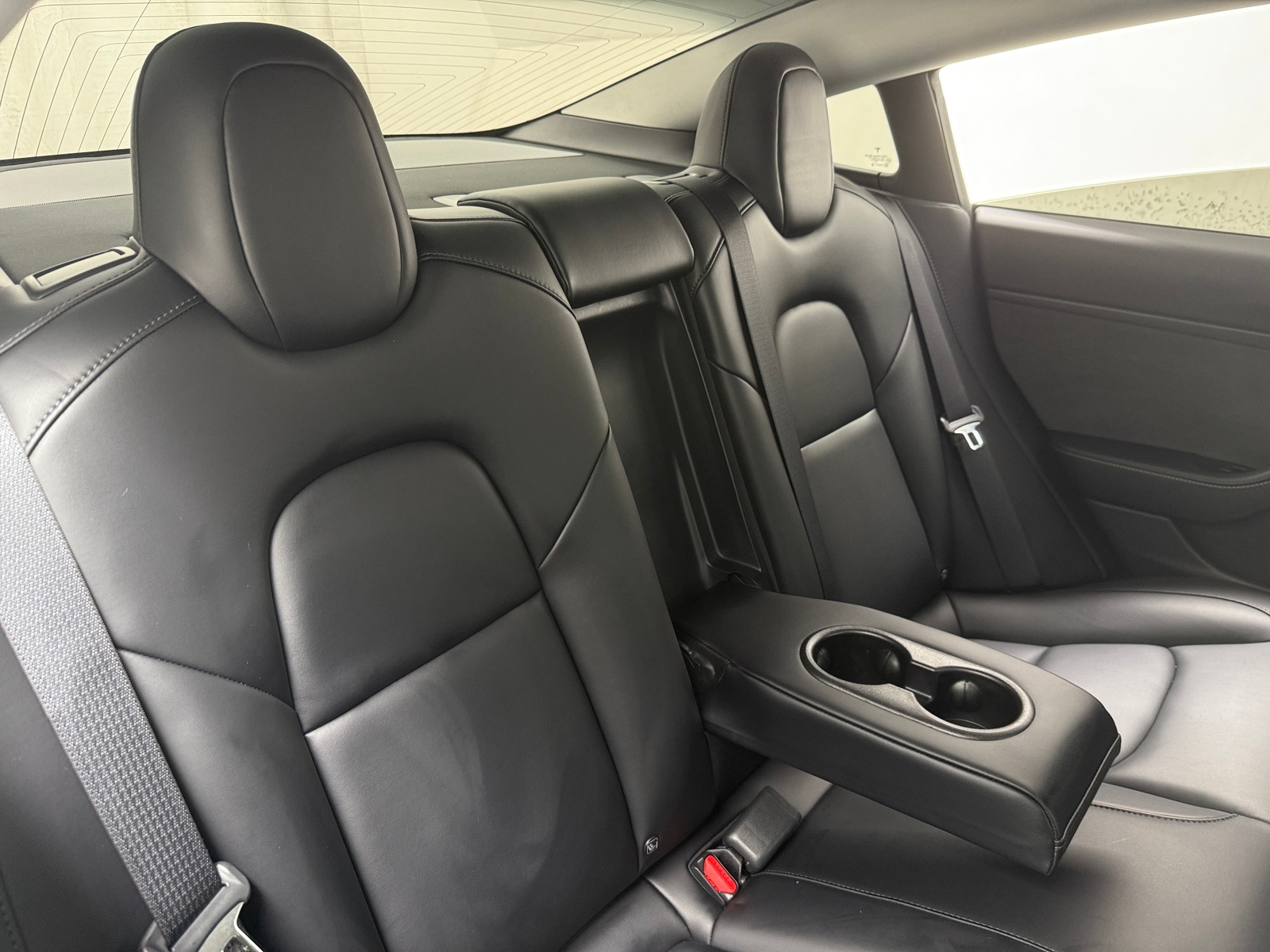 Thumbnail: 2020 Tesla Model 3 - 4