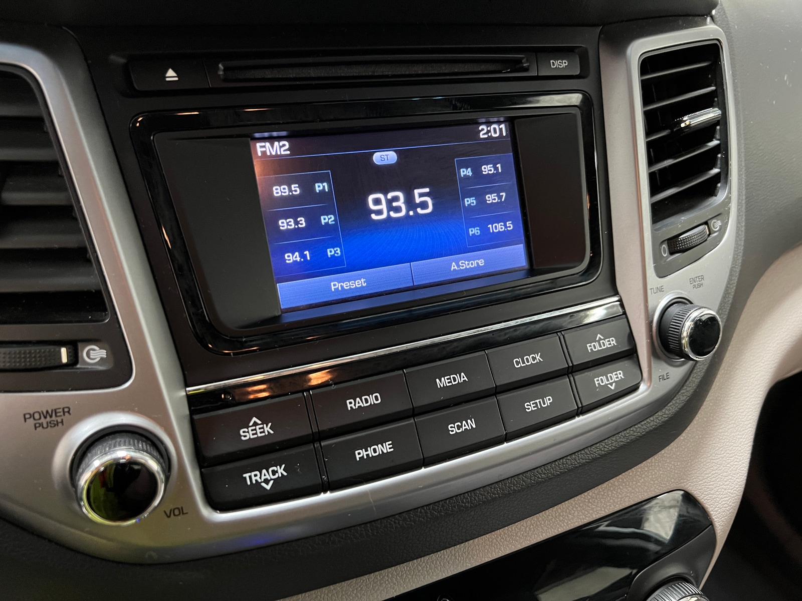 Thumbnail: 2018 Hyundai Tucson - 4