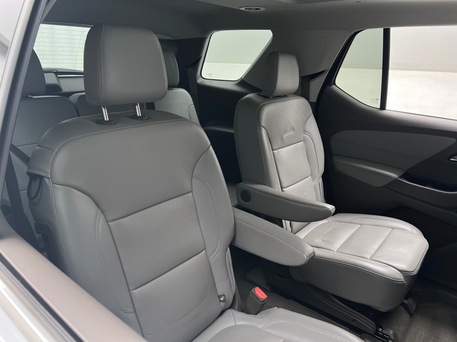Thumbnail: 2018 Chevrolet Traverse - 5