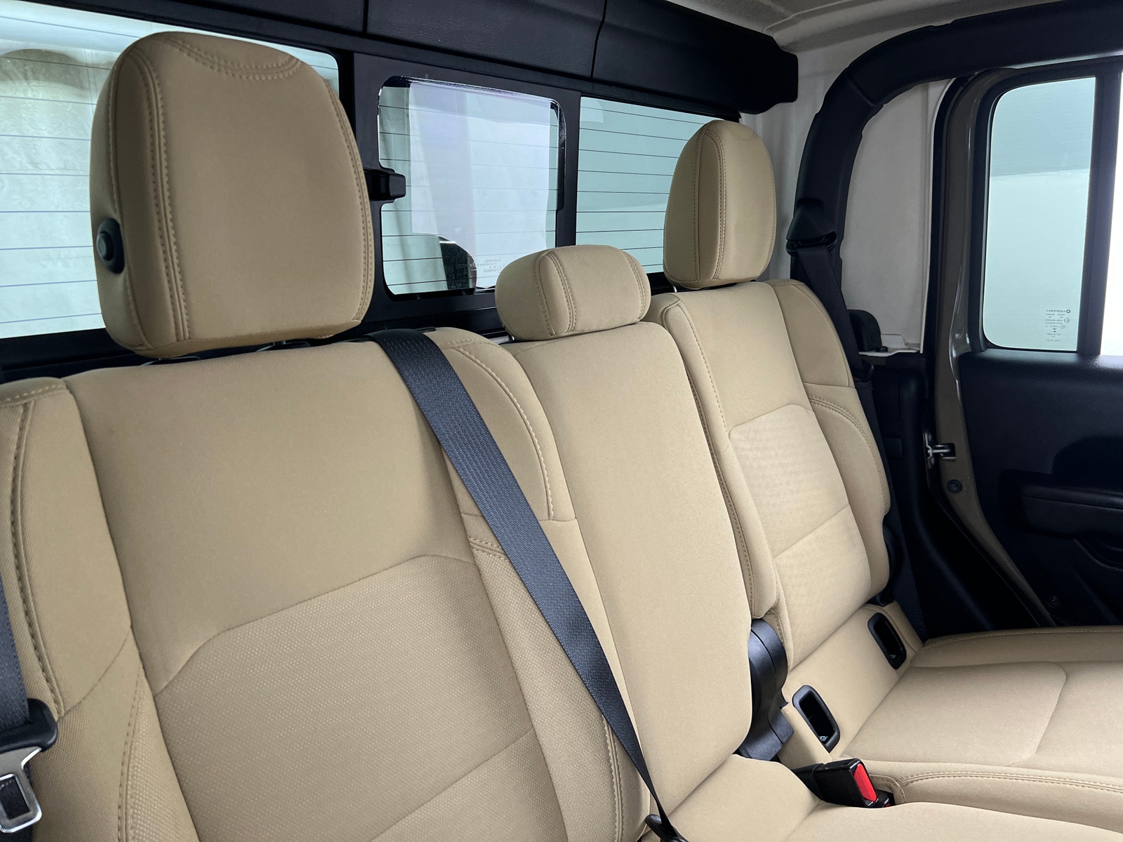 Thumbnail: 2020 Jeep Gladiator - 6