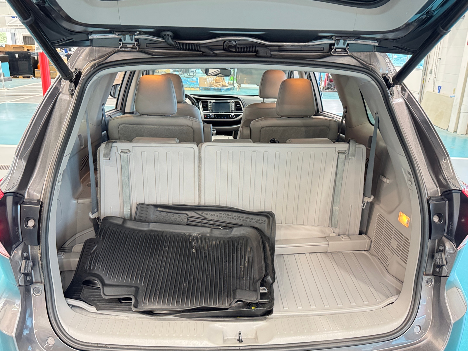 Thumbnail: 2019 Toyota Highlander - 6