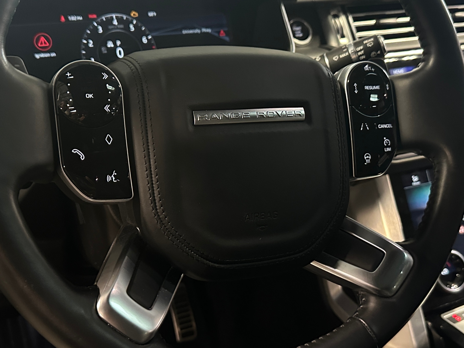 Thumbnail: 2021 Land Rover Range Rover - 4
