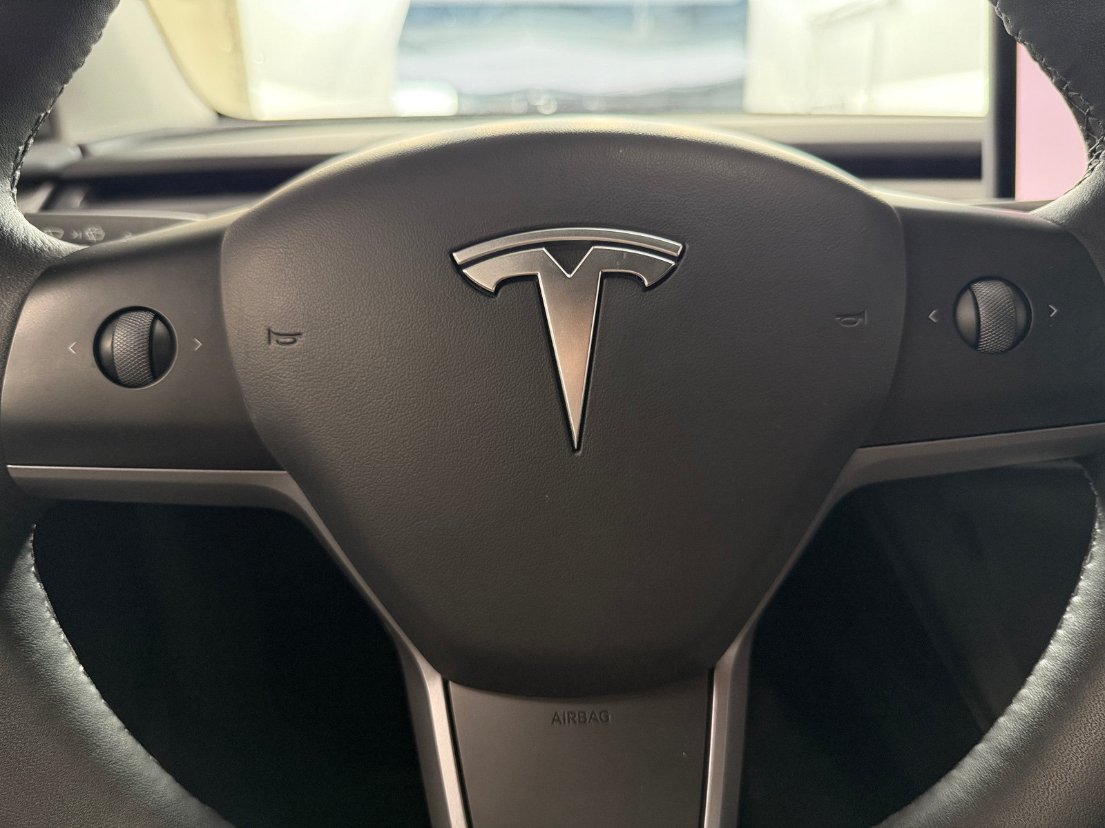 Thumbnail: 2023 Tesla Model Y - 4