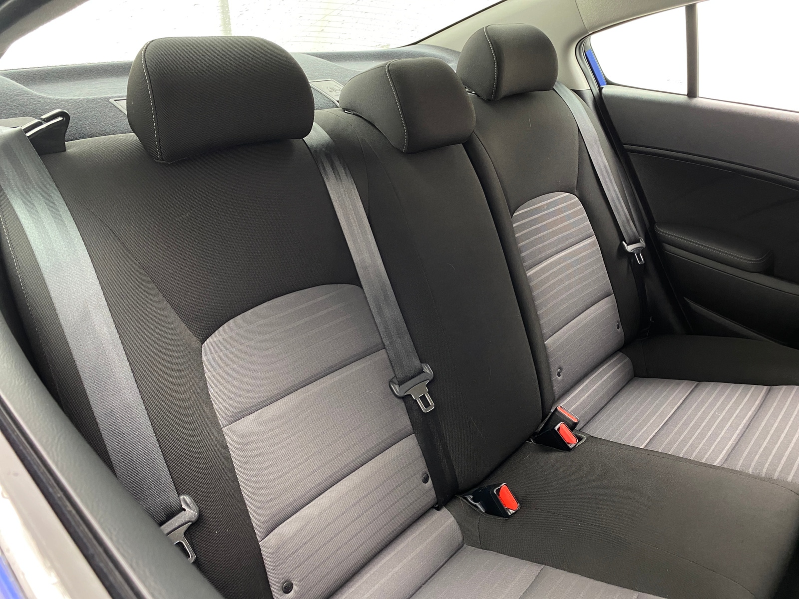 Thumbnail: 2017 Kia Forte - 6