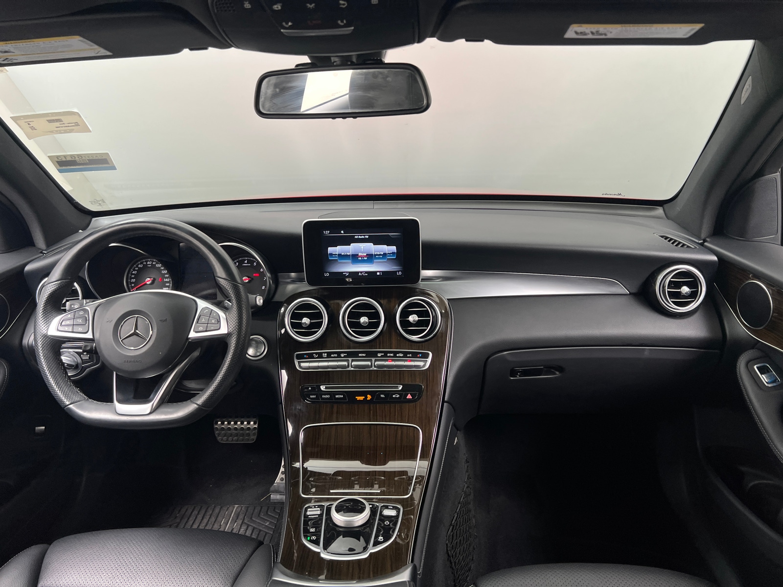 Thumbnail: 2019 Mercedes-Benz GLC - 2