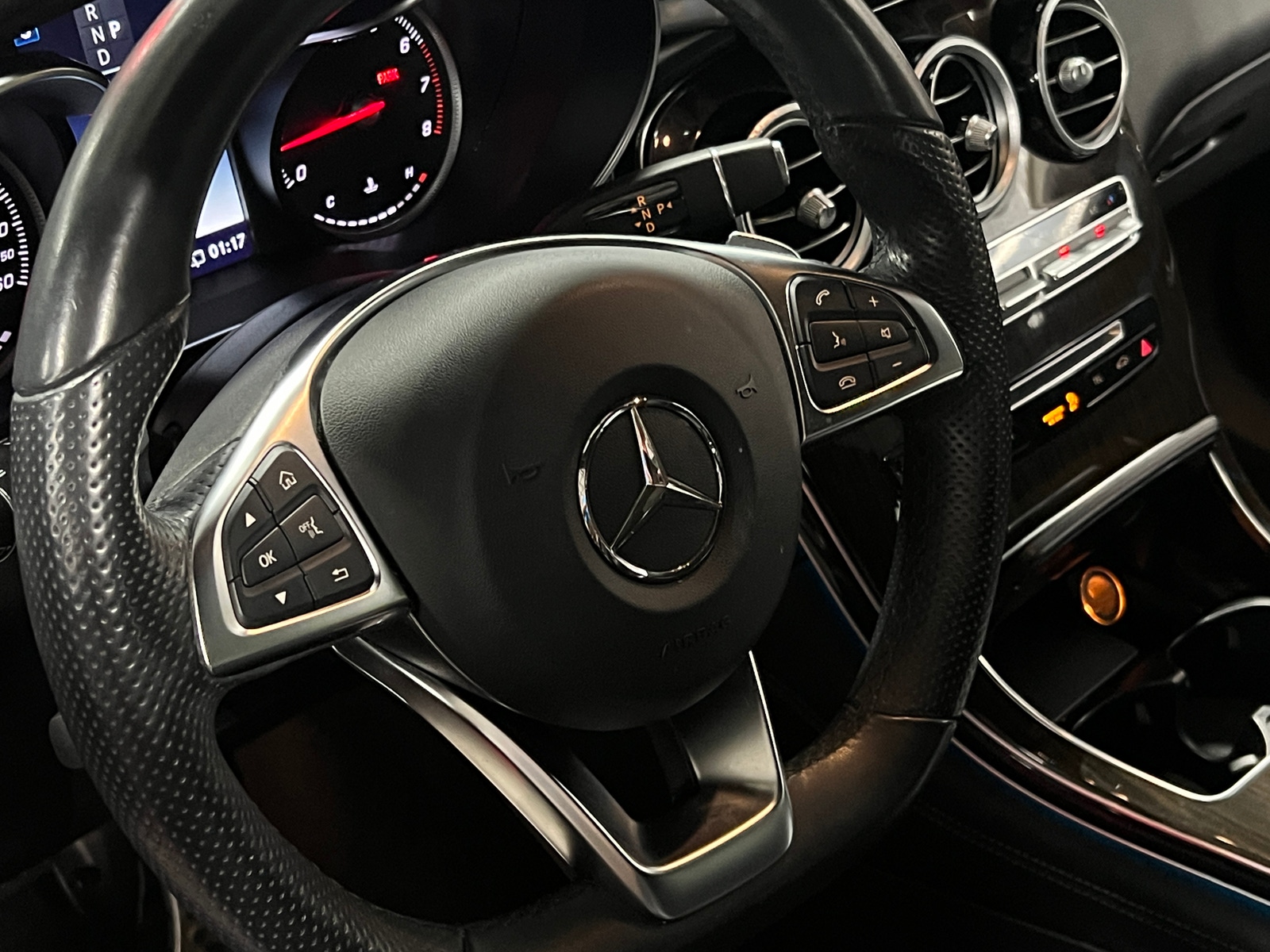 Thumbnail: 2019 Mercedes-Benz GLC - 4