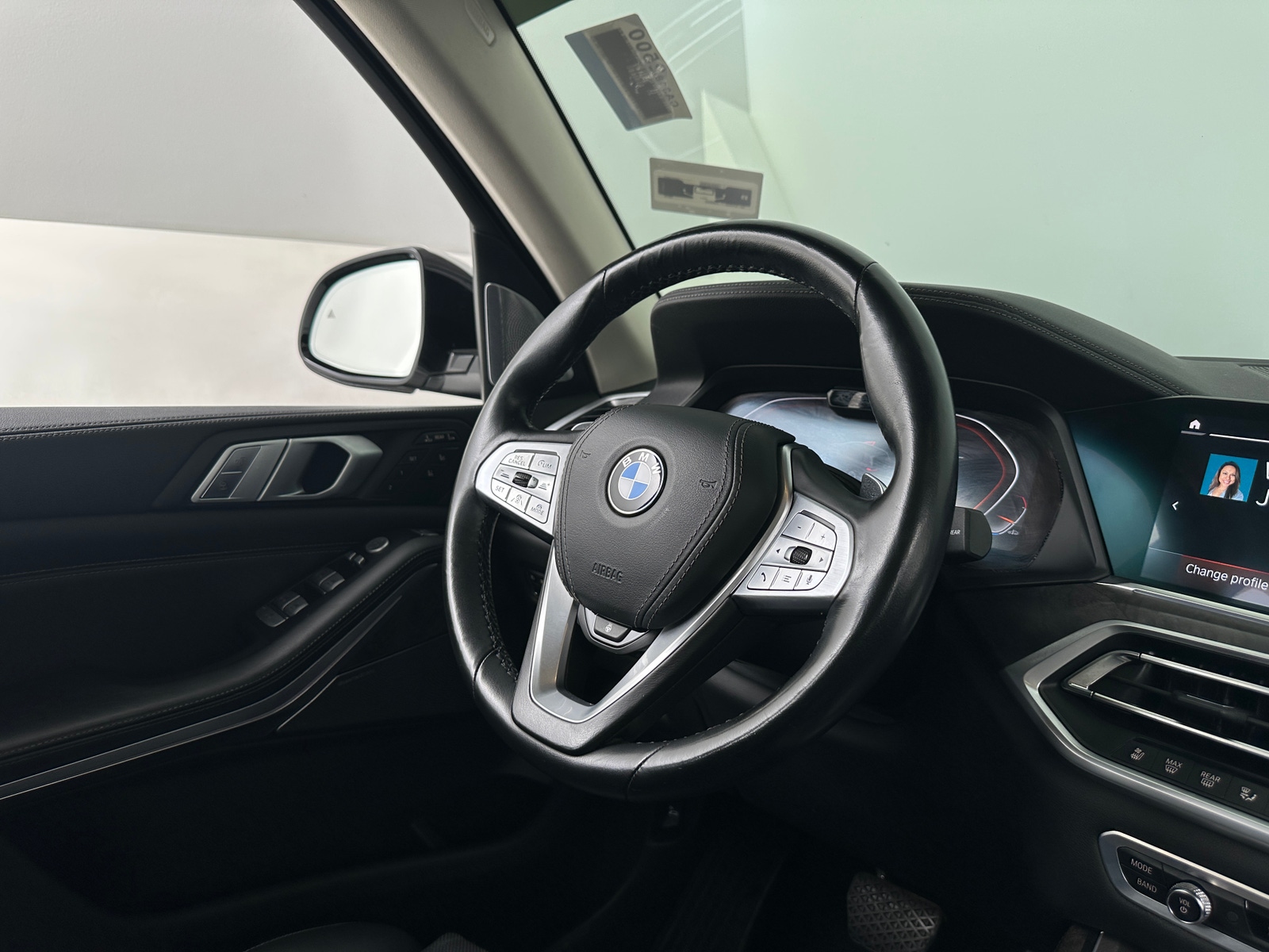 Thumbnail: 2019 BMW X7 - 4