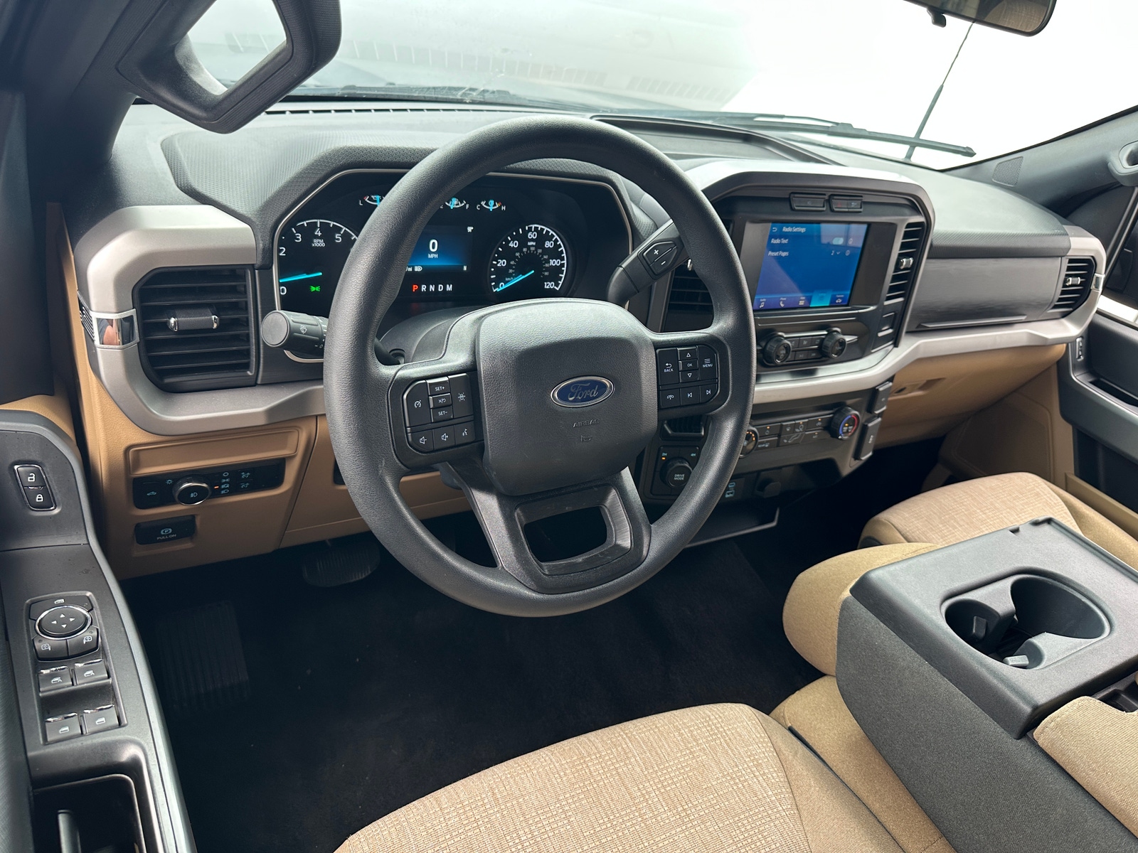 Thumbnail: 2023 Ford Econoline - 3