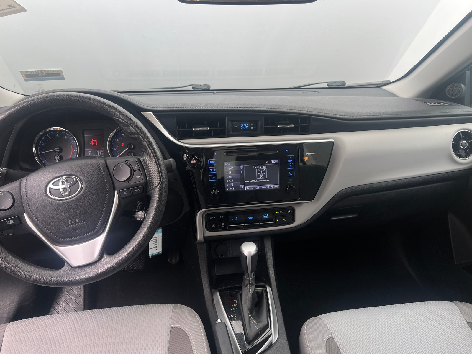 Thumbnail: 2017 Toyota Corolla - 3