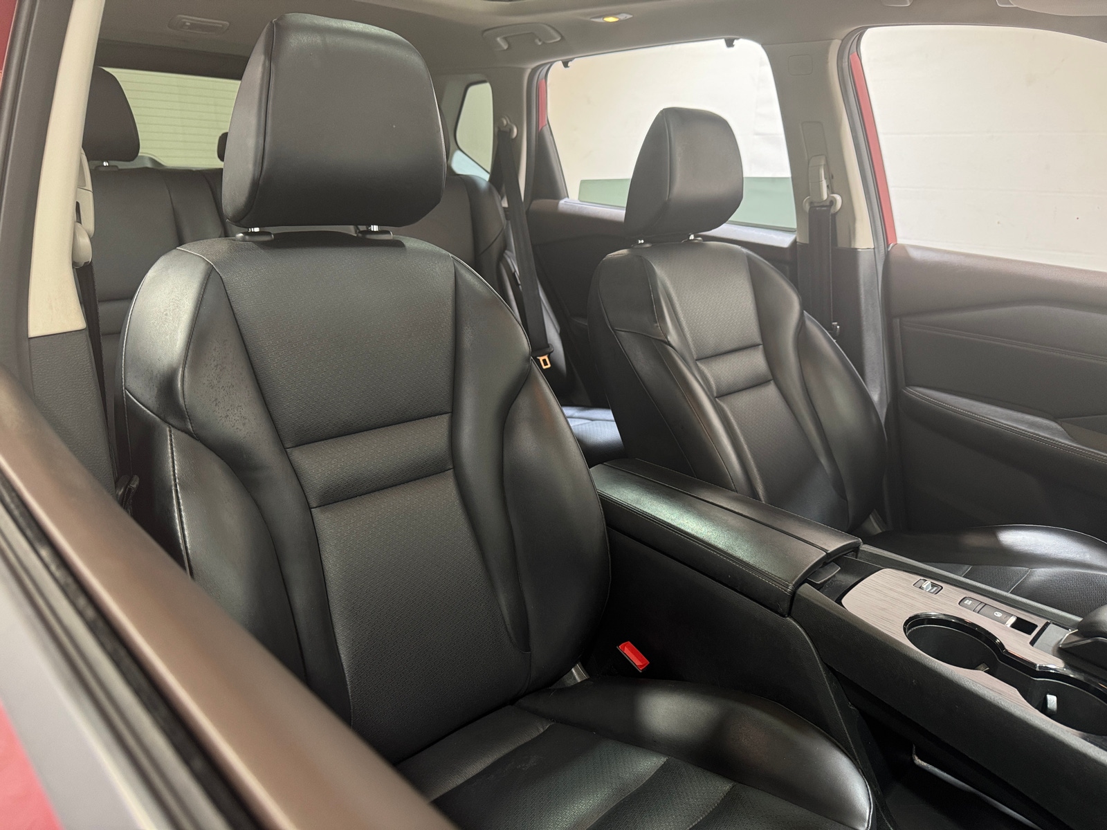 Thumbnail: 2021 Nissan Rogue - 2