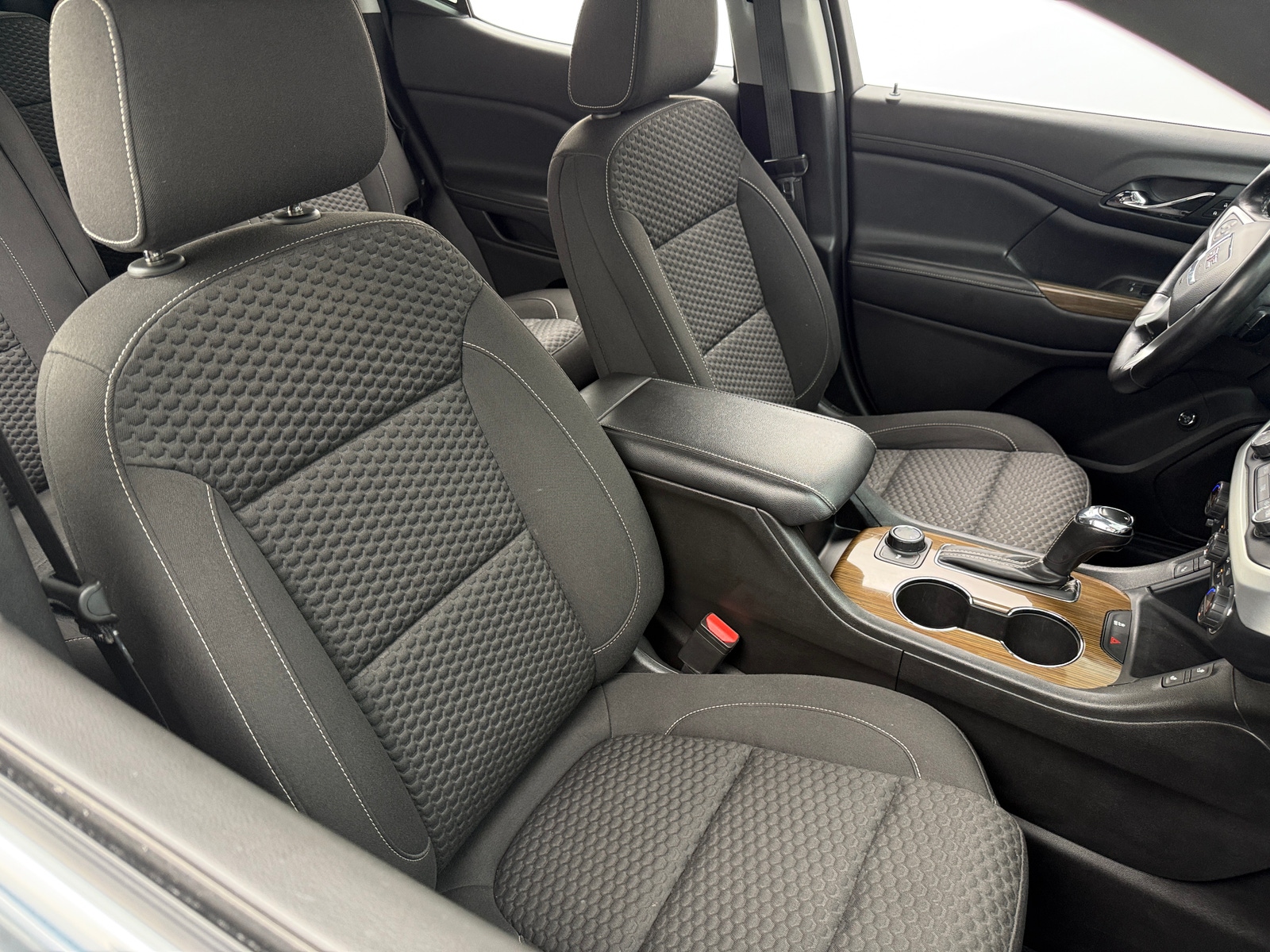 Thumbnail: 2019 GMC Acadia - 2