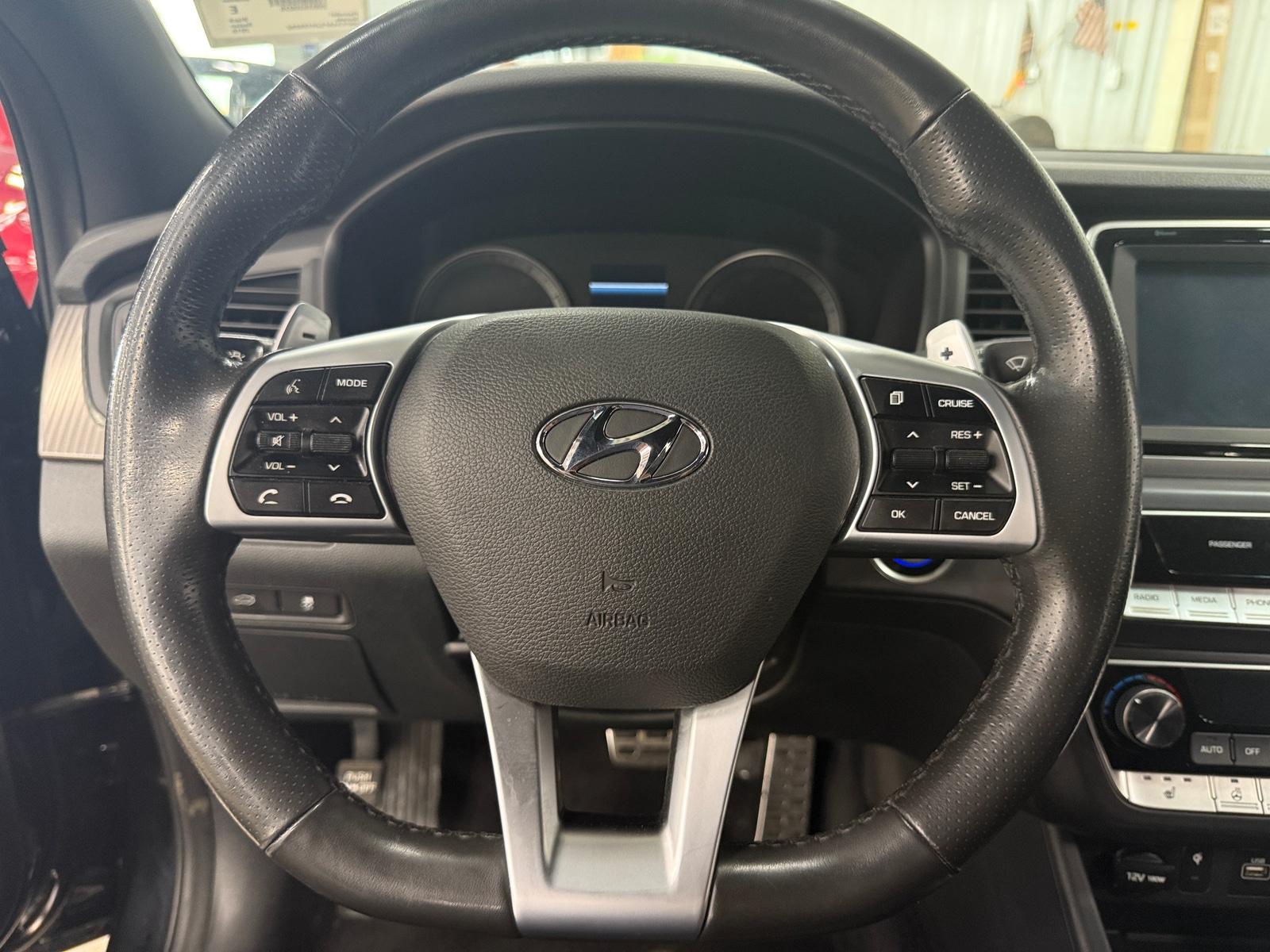 Thumbnail: 2018 Hyundai Sonata - 4