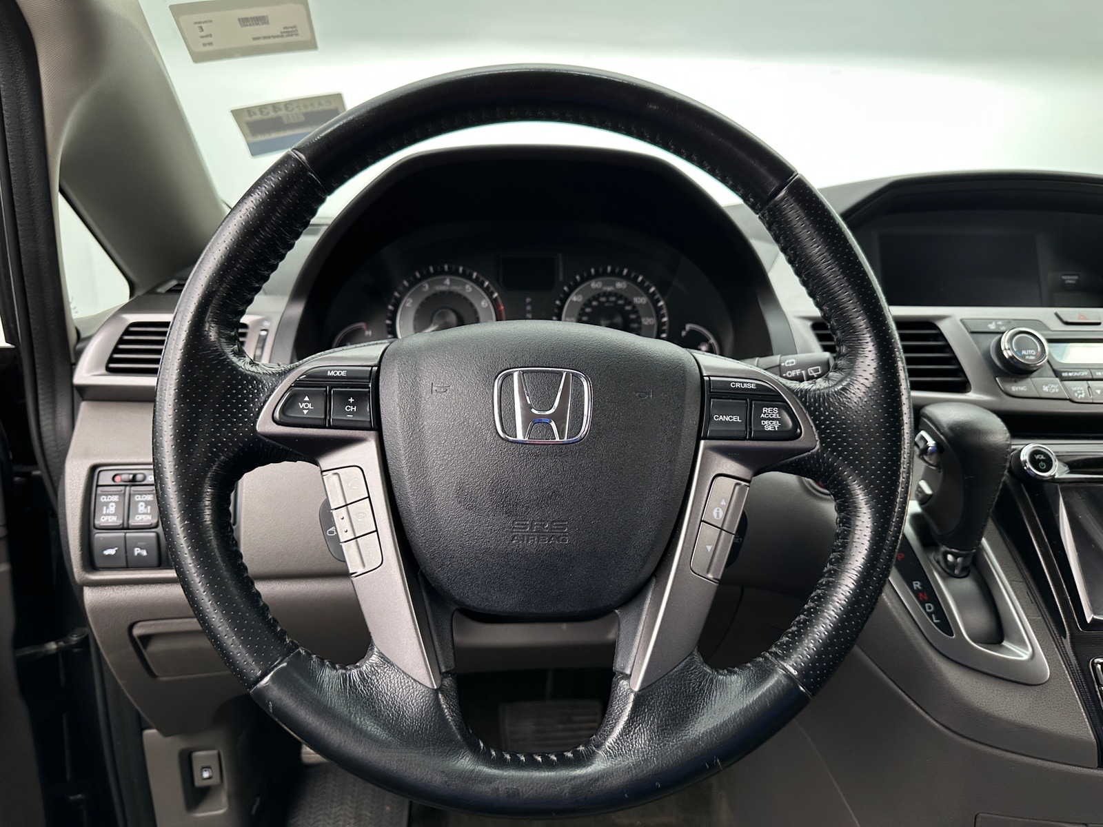 Thumbnail: 2015 Honda Odyssey - 4