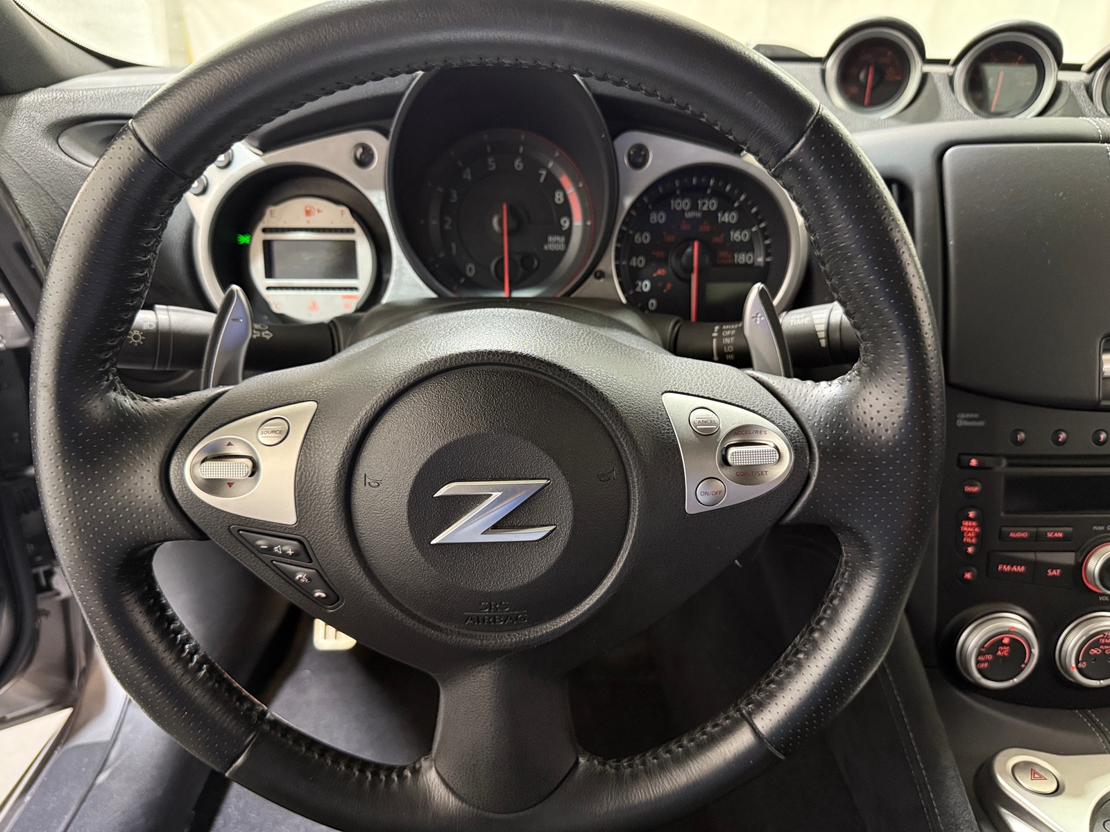 Thumbnail: 2010 Nissan Z - 3