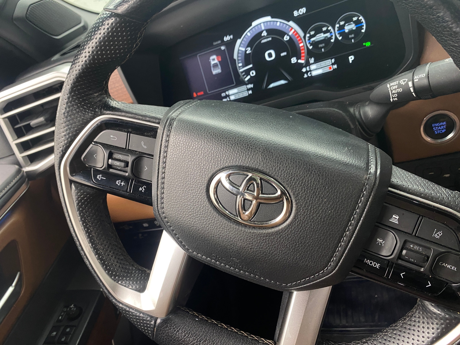 Thumbnail: 2022 Toyota Tundra - 4
