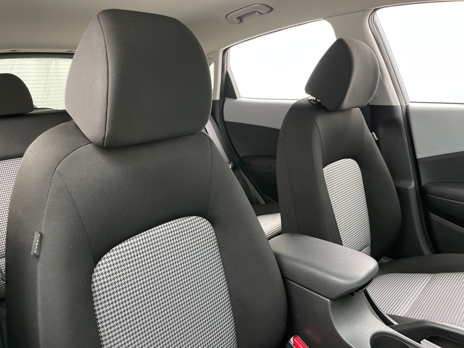Thumbnail: 2019 Hyundai Kona - 2