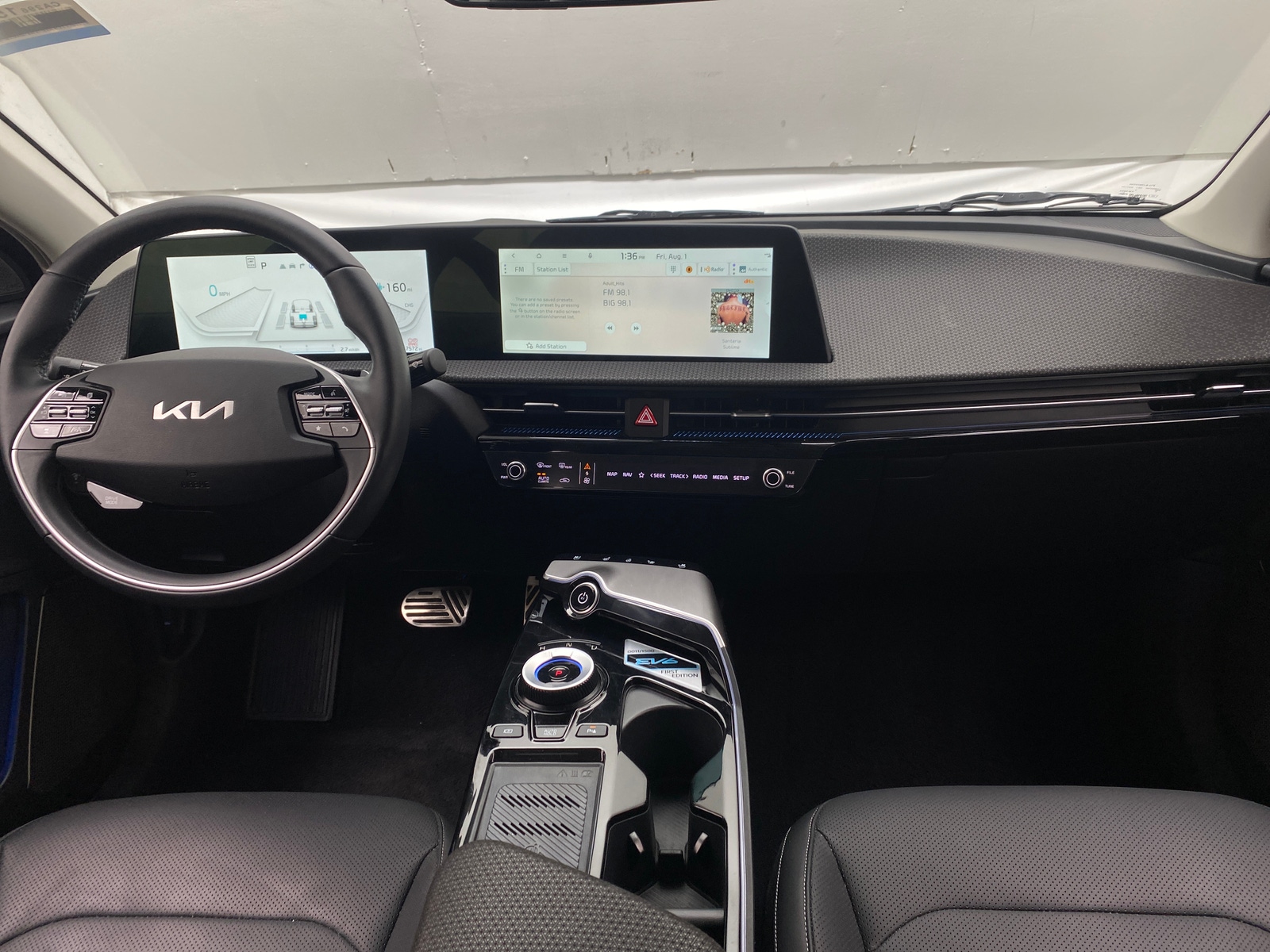 Thumbnail: 2022 Kia EV6 - 2