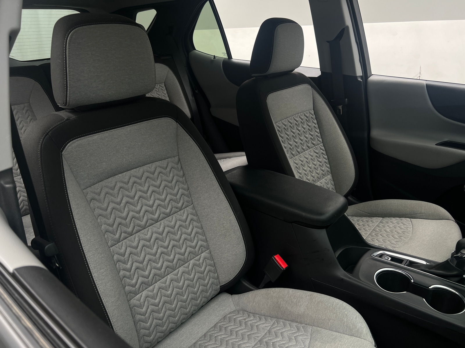 Thumbnail: 2024 Chevrolet Equinox - 2