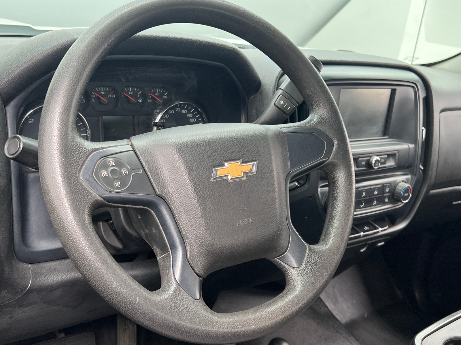 Thumbnail: 2019 Chevrolet Silverado 1500 - 4