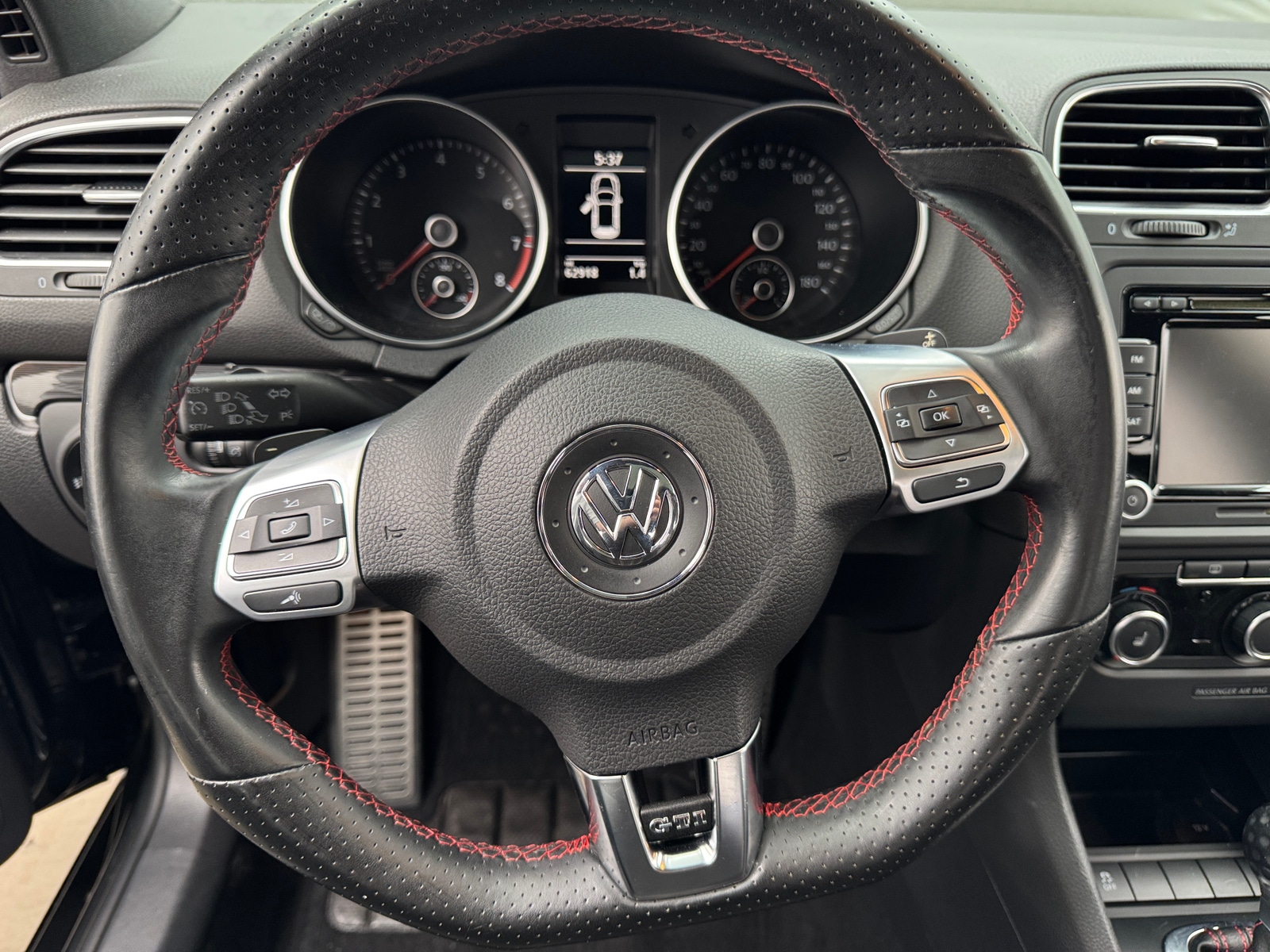 Thumbnail: 2013 Volkswagen Golf - 5