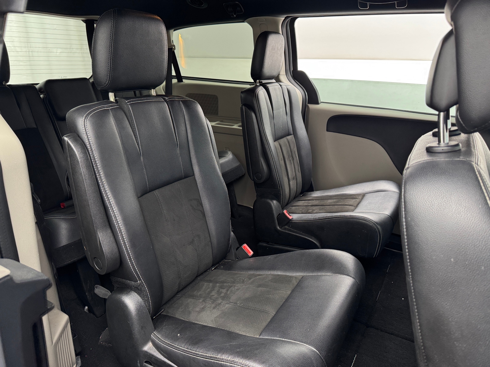 Thumbnail: 2019 Dodge Grand Caravan - 5