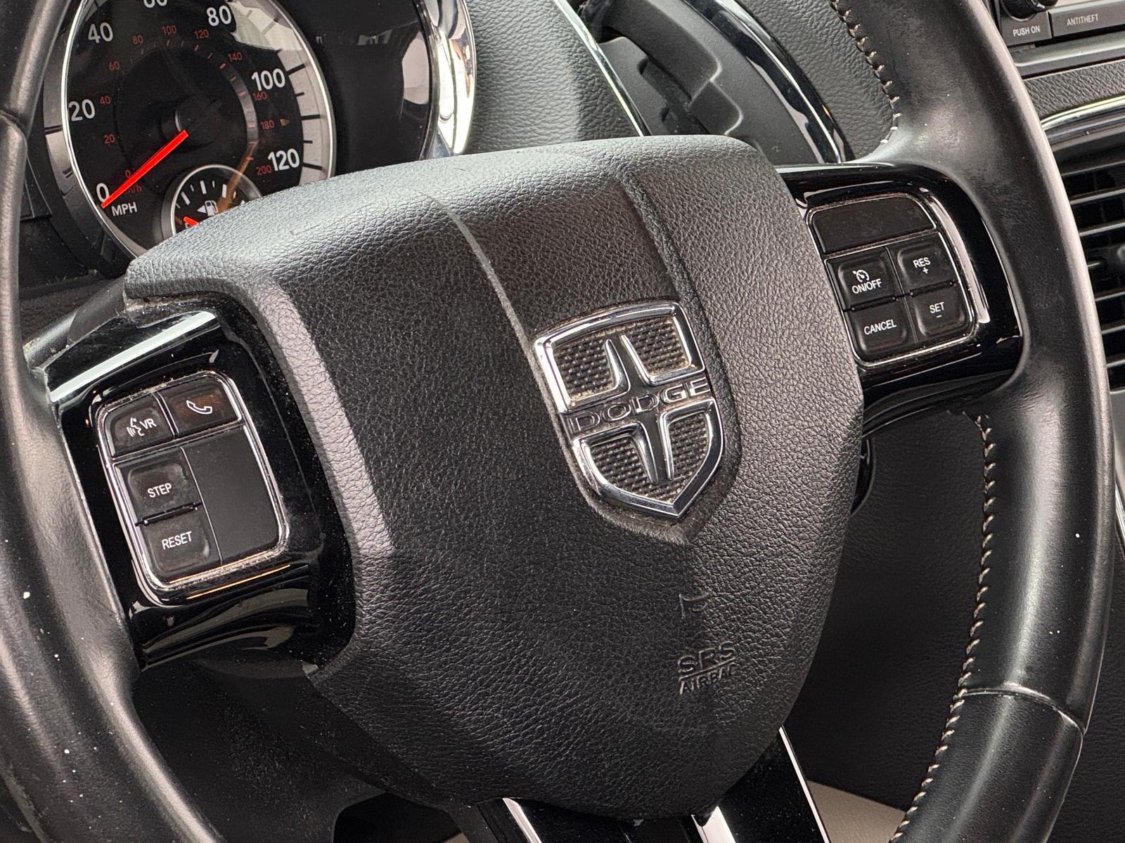 Thumbnail: 2019 Dodge Grand Caravan - 4