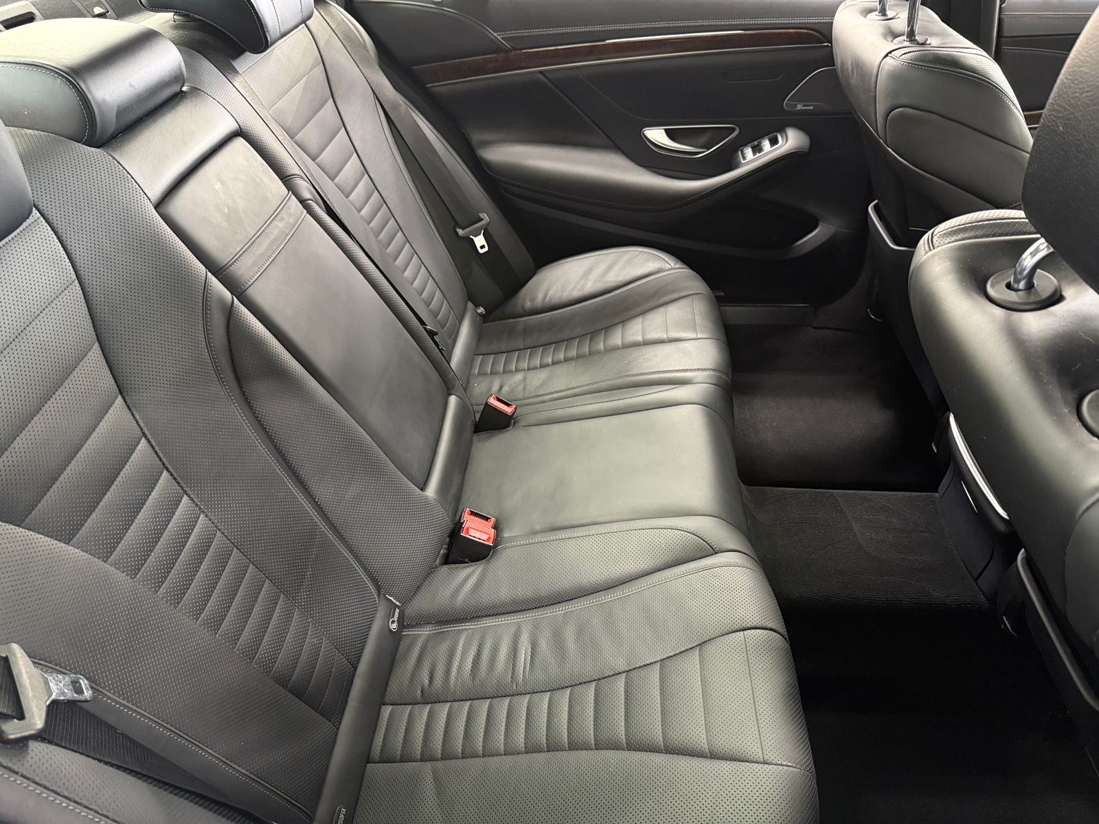 Thumbnail: 2016 Mercedes-Benz S-Class - 5