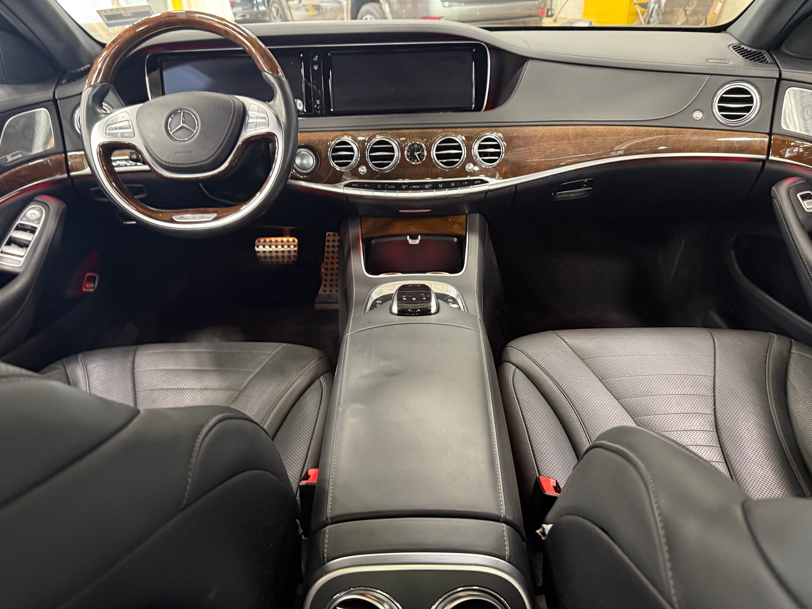 Thumbnail: 2016 Mercedes-Benz S-Class - 2