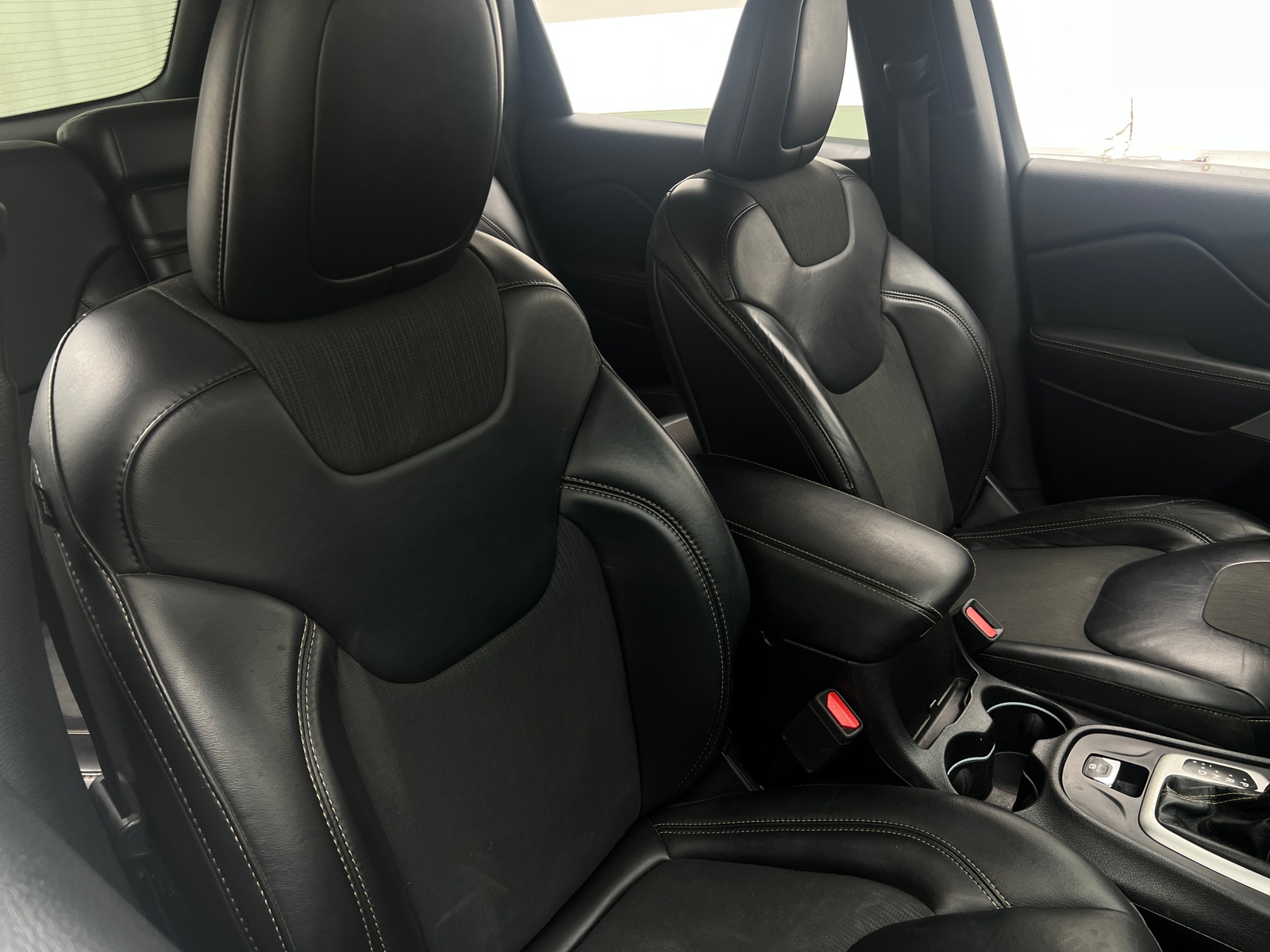Thumbnail: 2018 Jeep Cherokee - 2