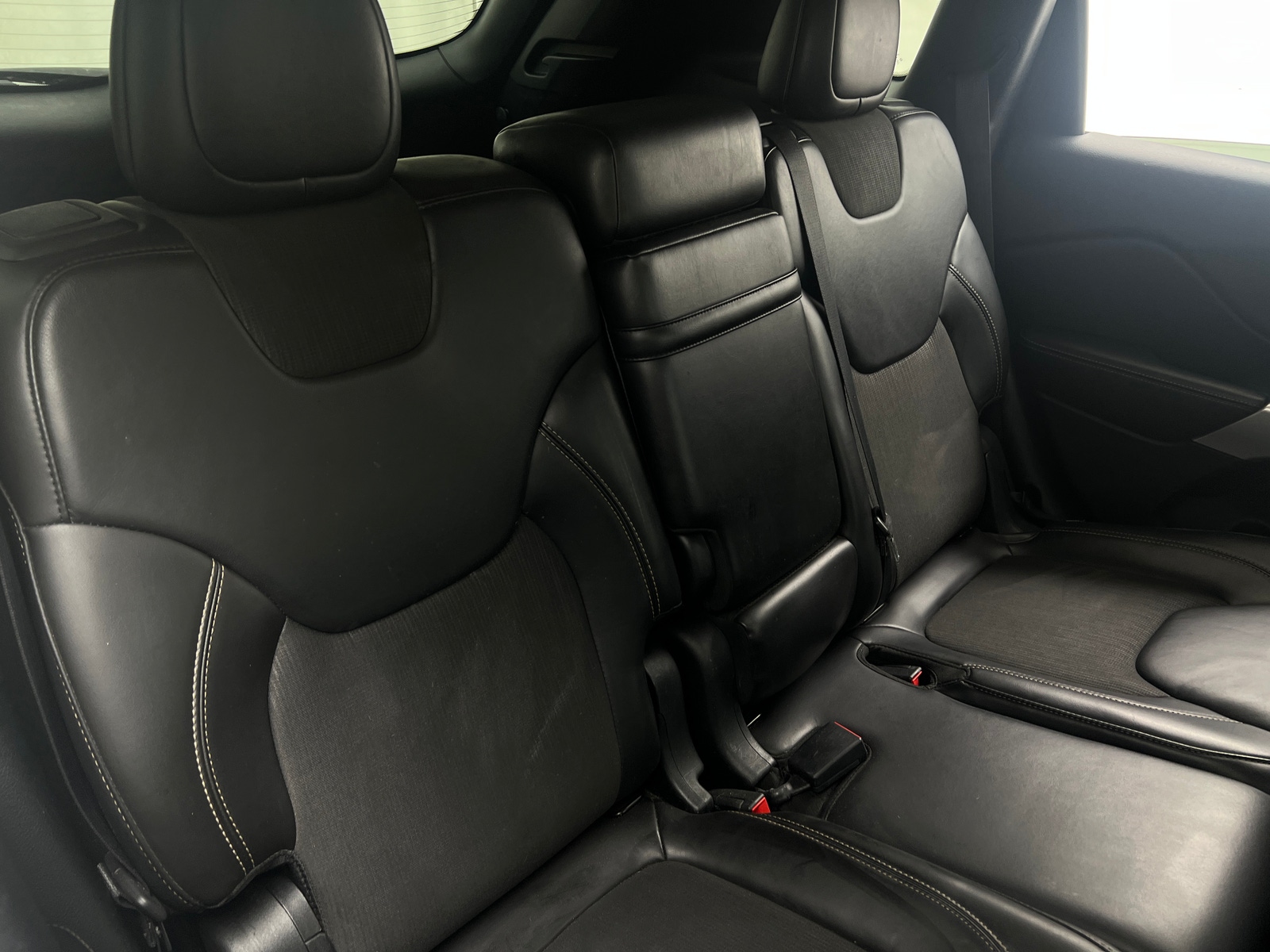 Thumbnail: 2018 Jeep Cherokee - 6