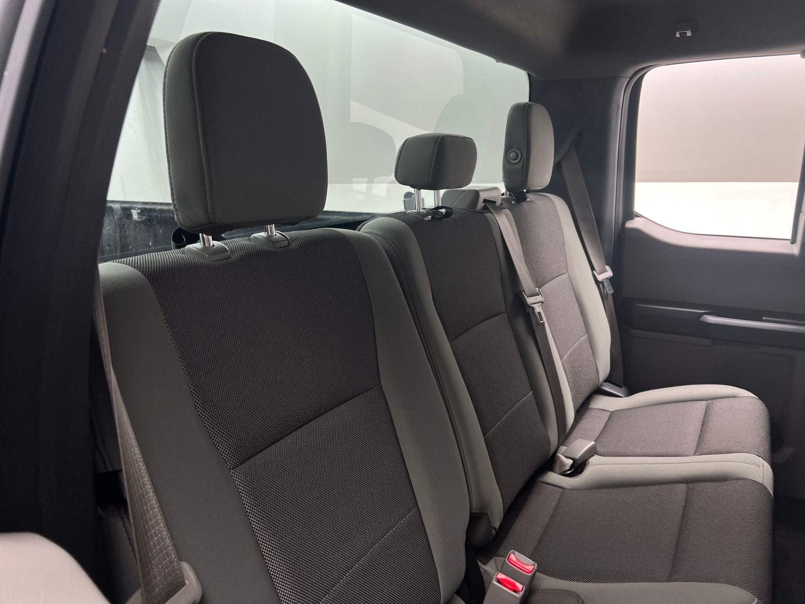 Thumbnail: 2017 Ford Econoline - 6
