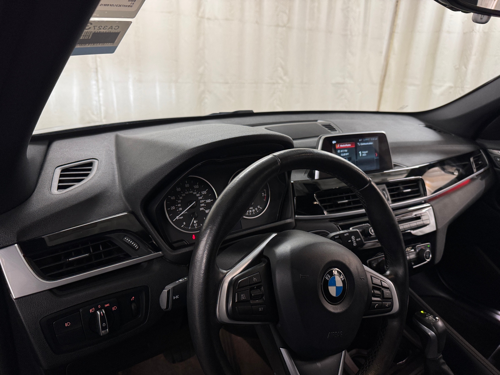Thumbnail: 2018 BMW X1 - 2
