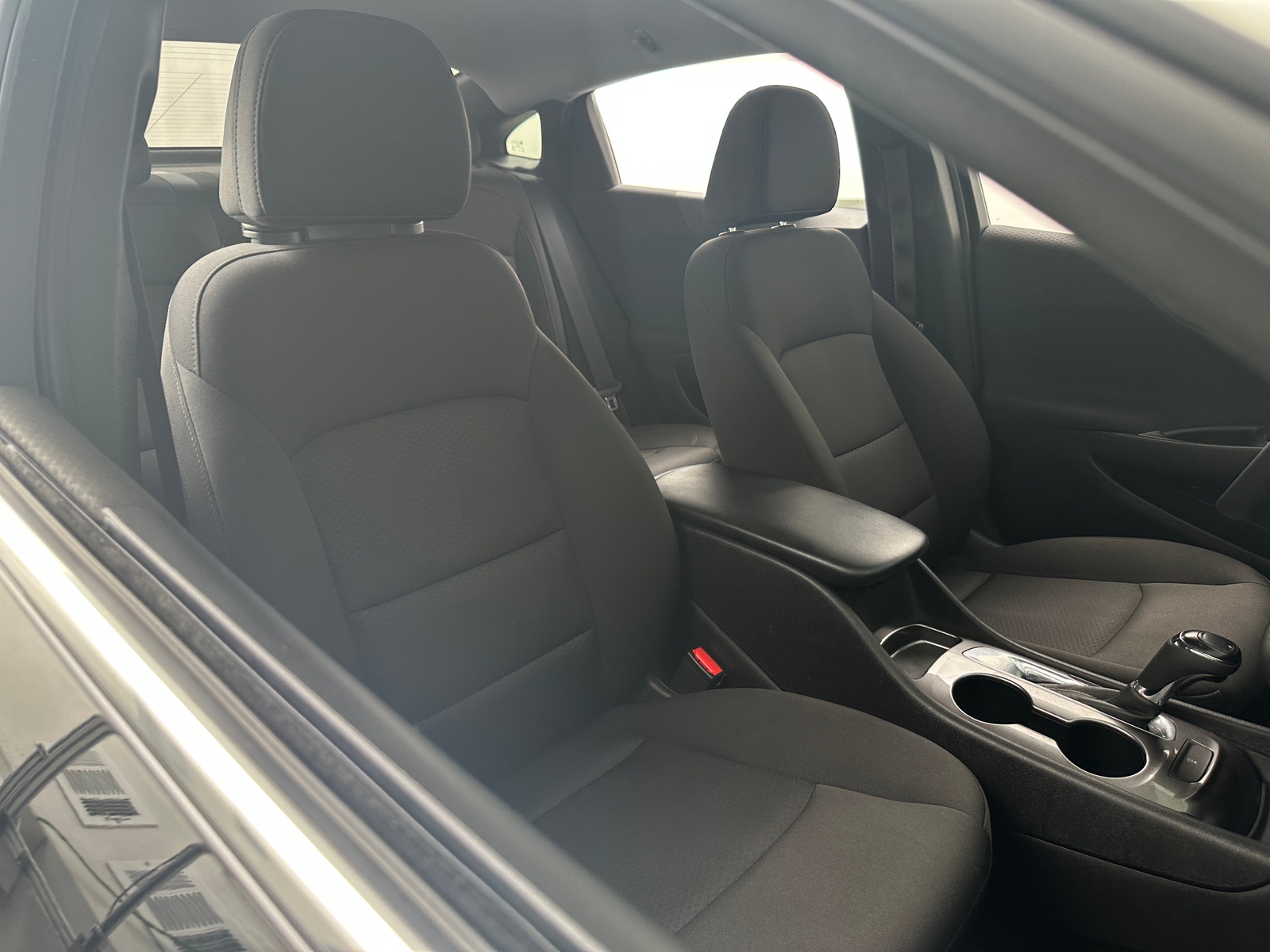 Thumbnail: 2018 Chevrolet Malibu - 2