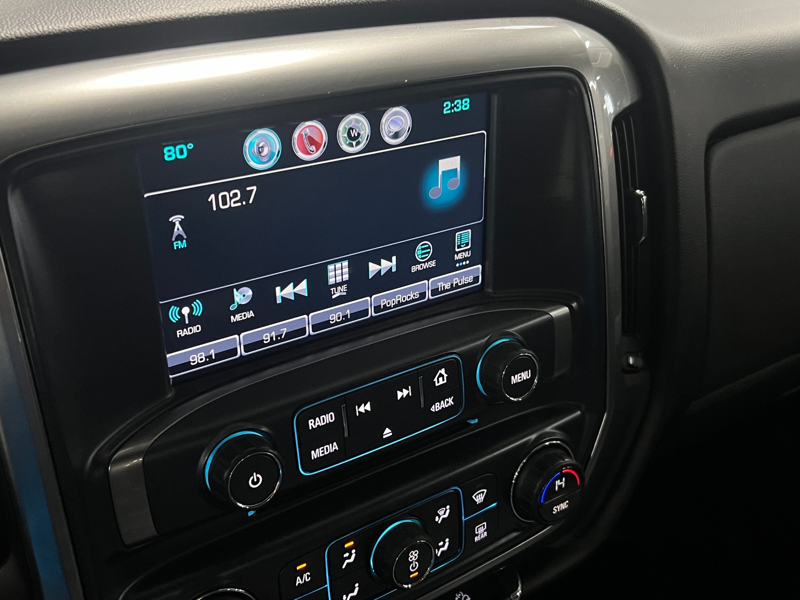 Thumbnail: 2016 Chevrolet Silverado 1500 - 4