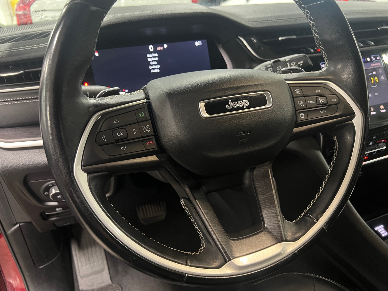 Thumbnail: 2021 Jeep Grand Cherokee L - 4