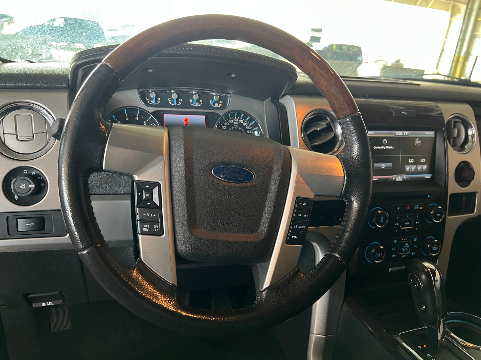 Thumbnail: 2013 Ford Econoline - 4