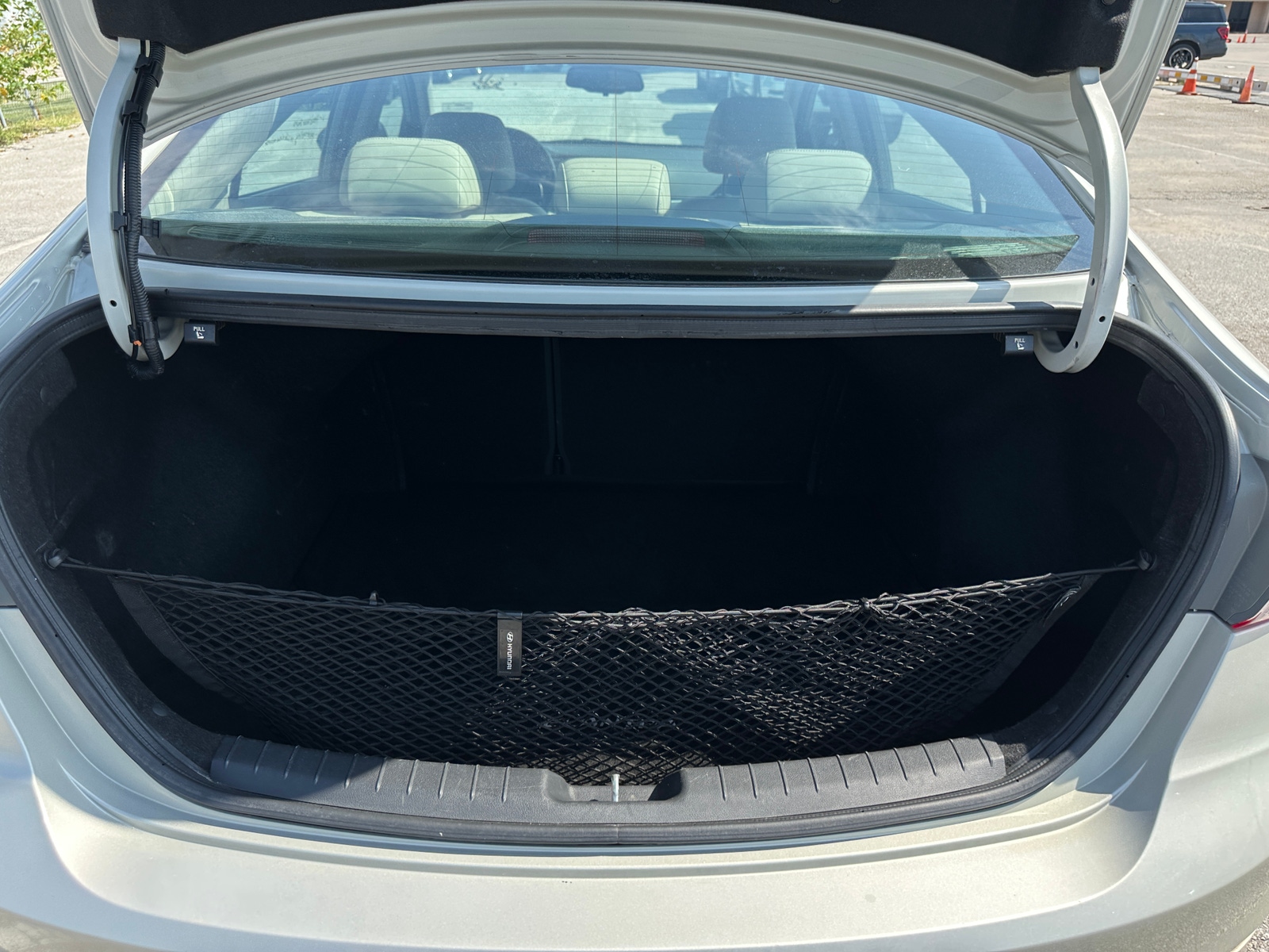 Thumbnail: 2017 Hyundai Elantra - 6