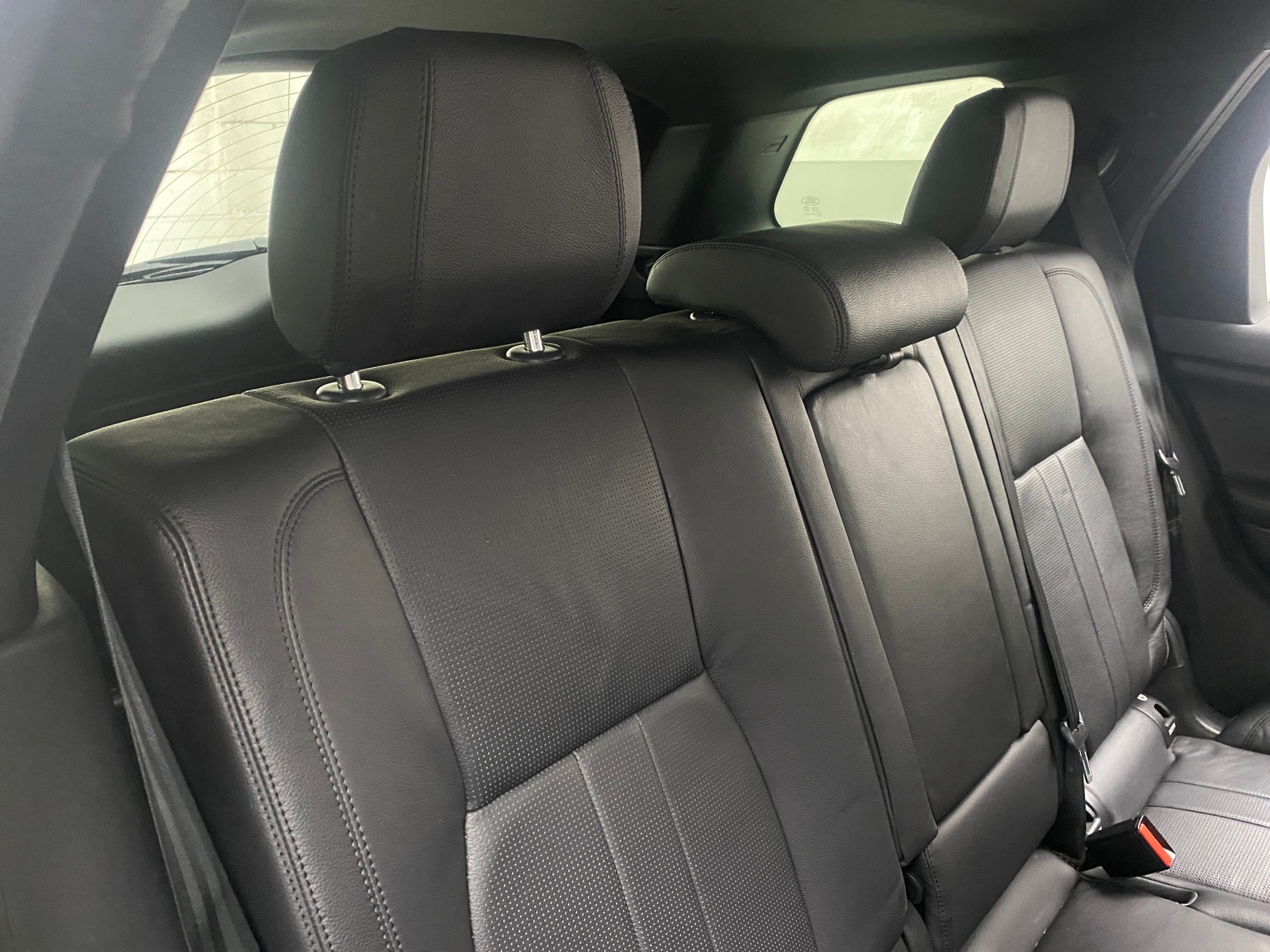Thumbnail: 2019 Land Rover Discovery Sport - 5