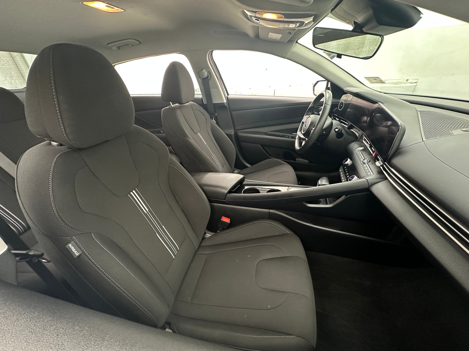 Thumbnail: 2023 Hyundai Elantra - 2