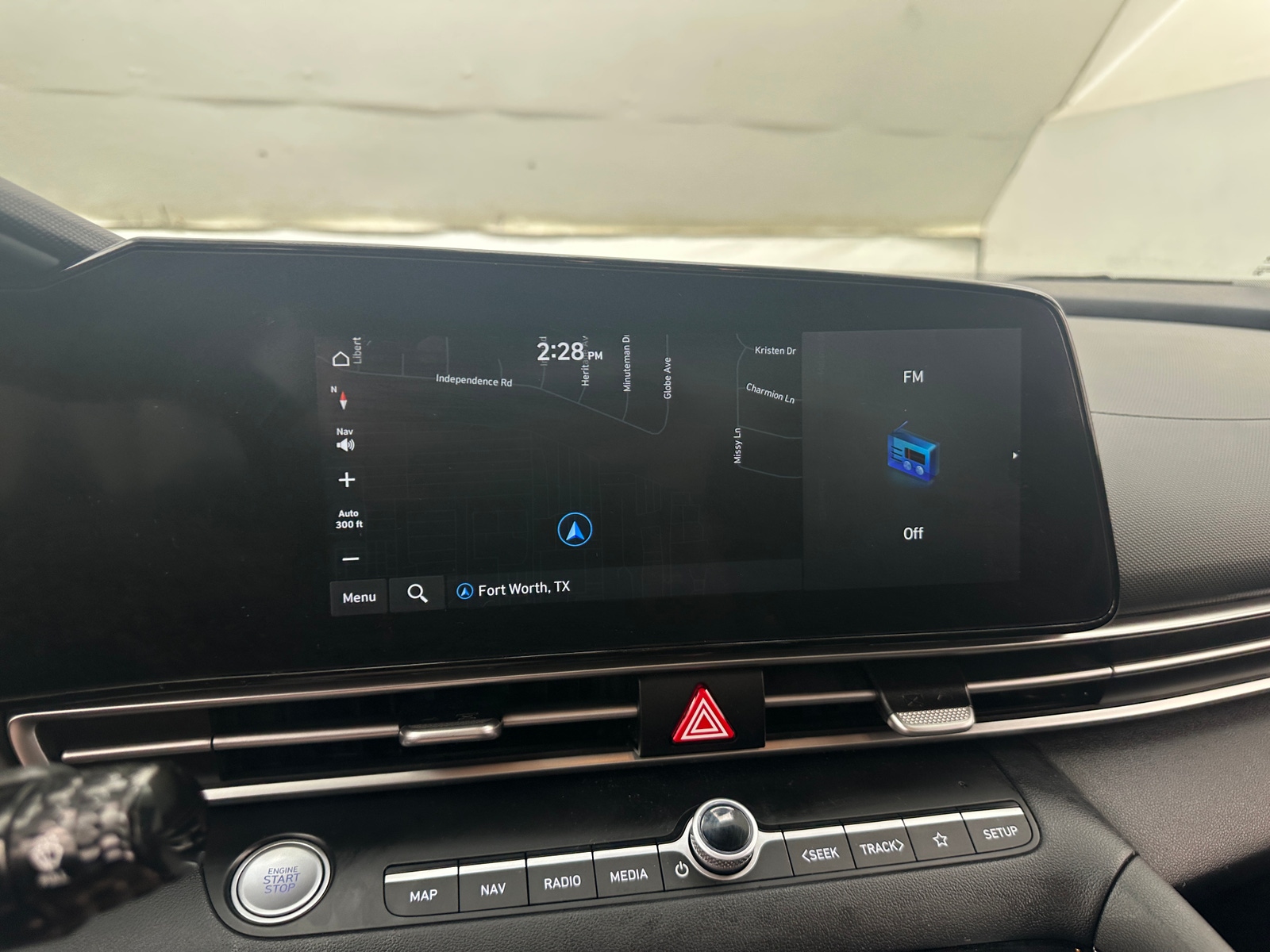 Thumbnail: 2023 Hyundai Elantra - 4