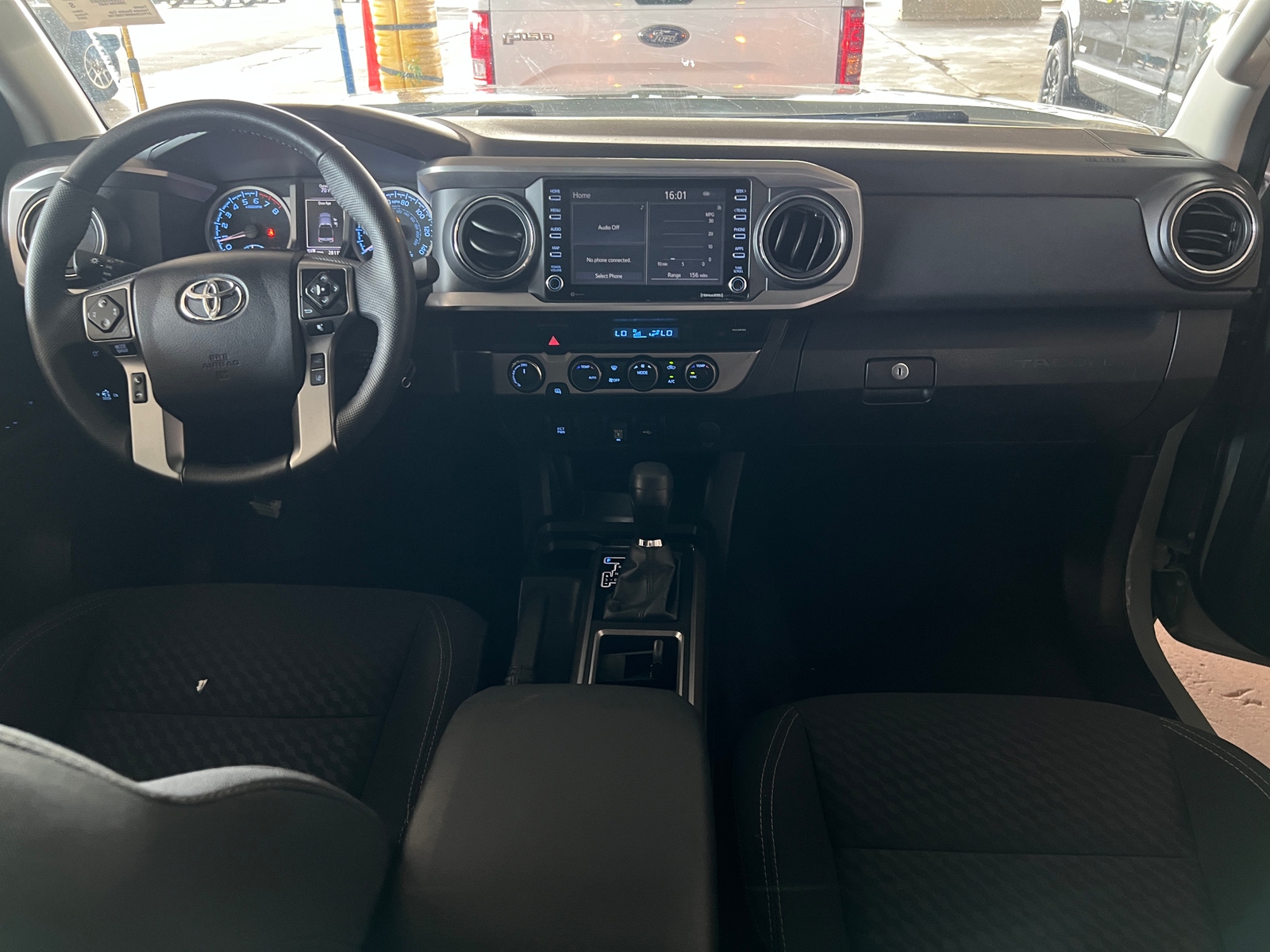 Thumbnail: 2022 Toyota Tacoma - 3